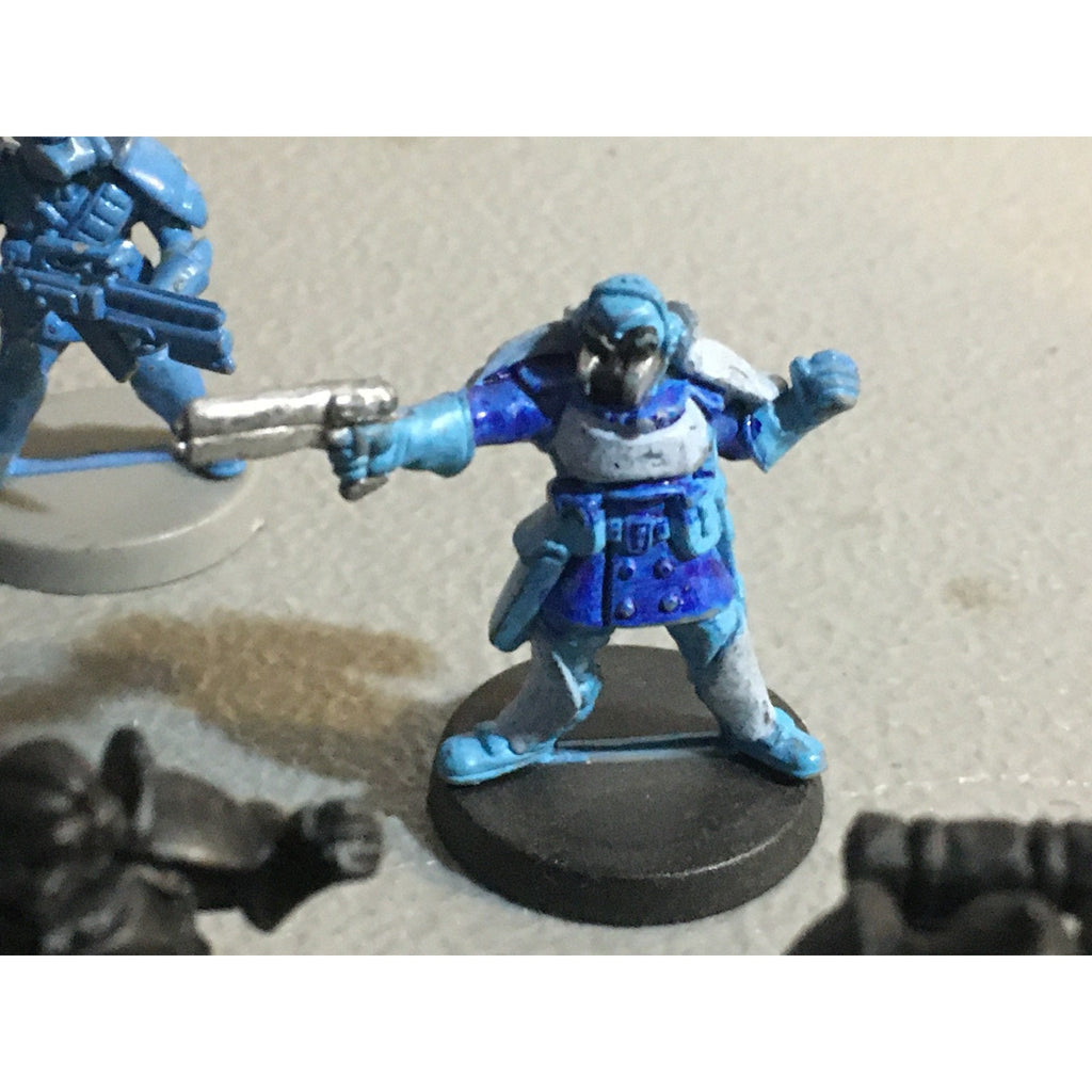 A32585 UNKNOWN PLASTIC MINIATURES BITS & INCOMPLETE LOT SPACE SOLDIER SCI-FI