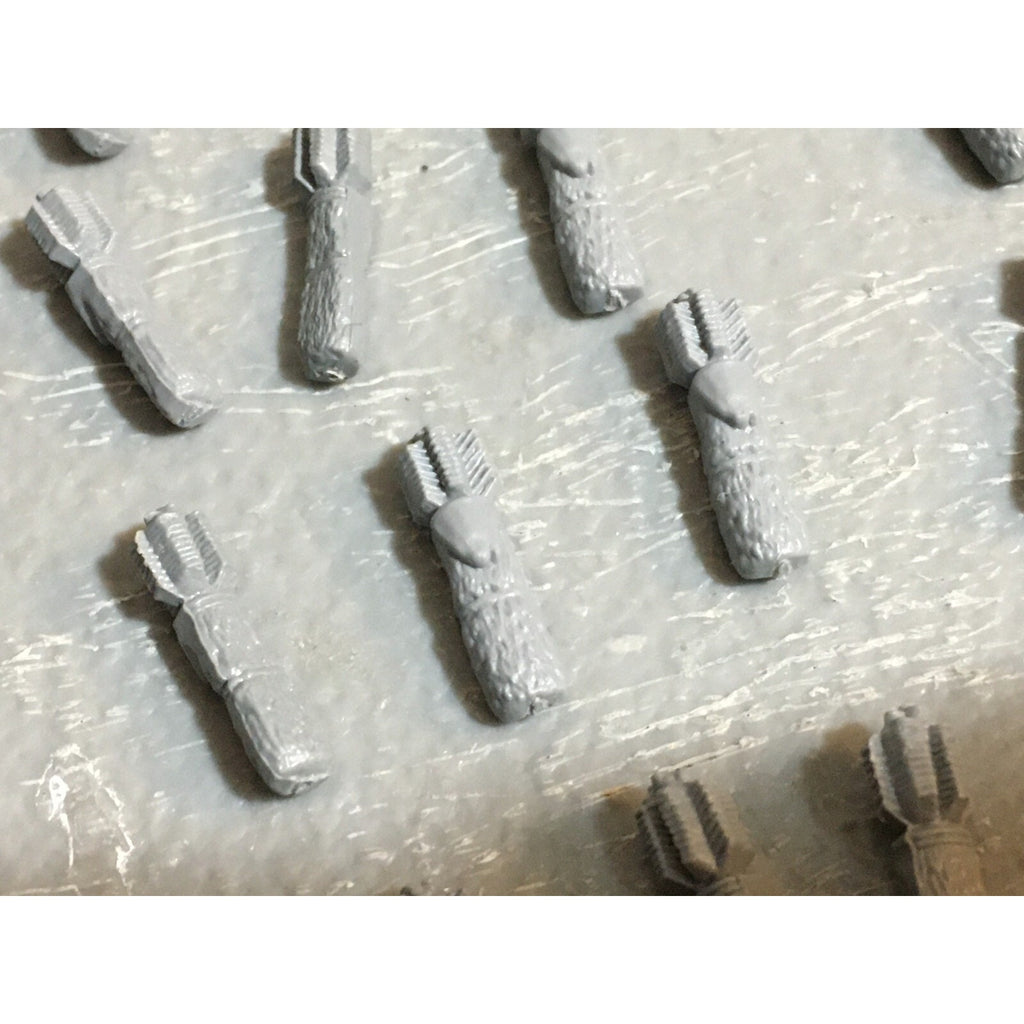 A23433 WARHAMMER FANTASY ORCS & GOBLINS BITS LOT GOBLIN QUIVERS SHIELDS HEADS GW