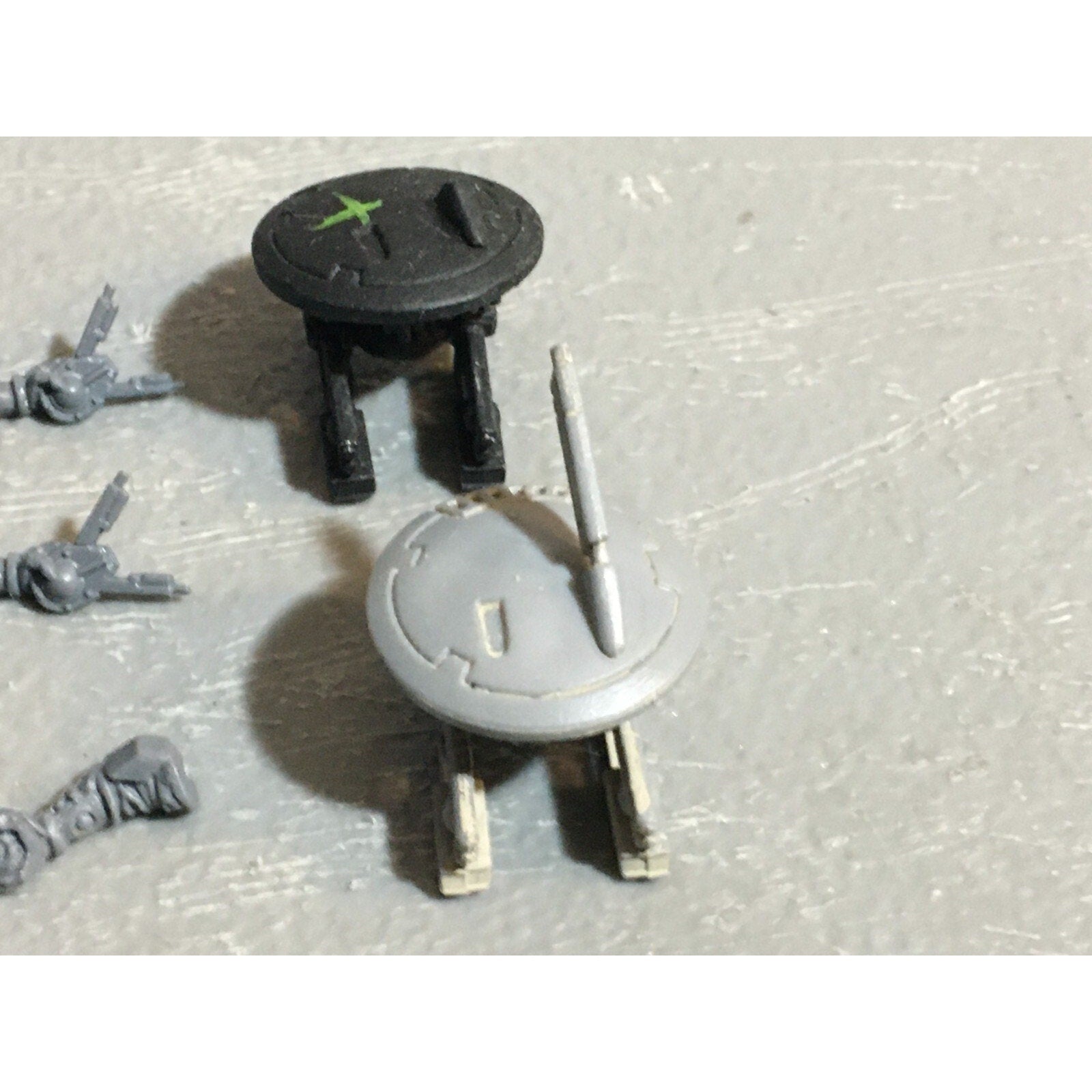 A23029 WARHAMMER 40K TAU EMPIRE BITS LOT FIRE WARRIORS GUNS DRONES GW