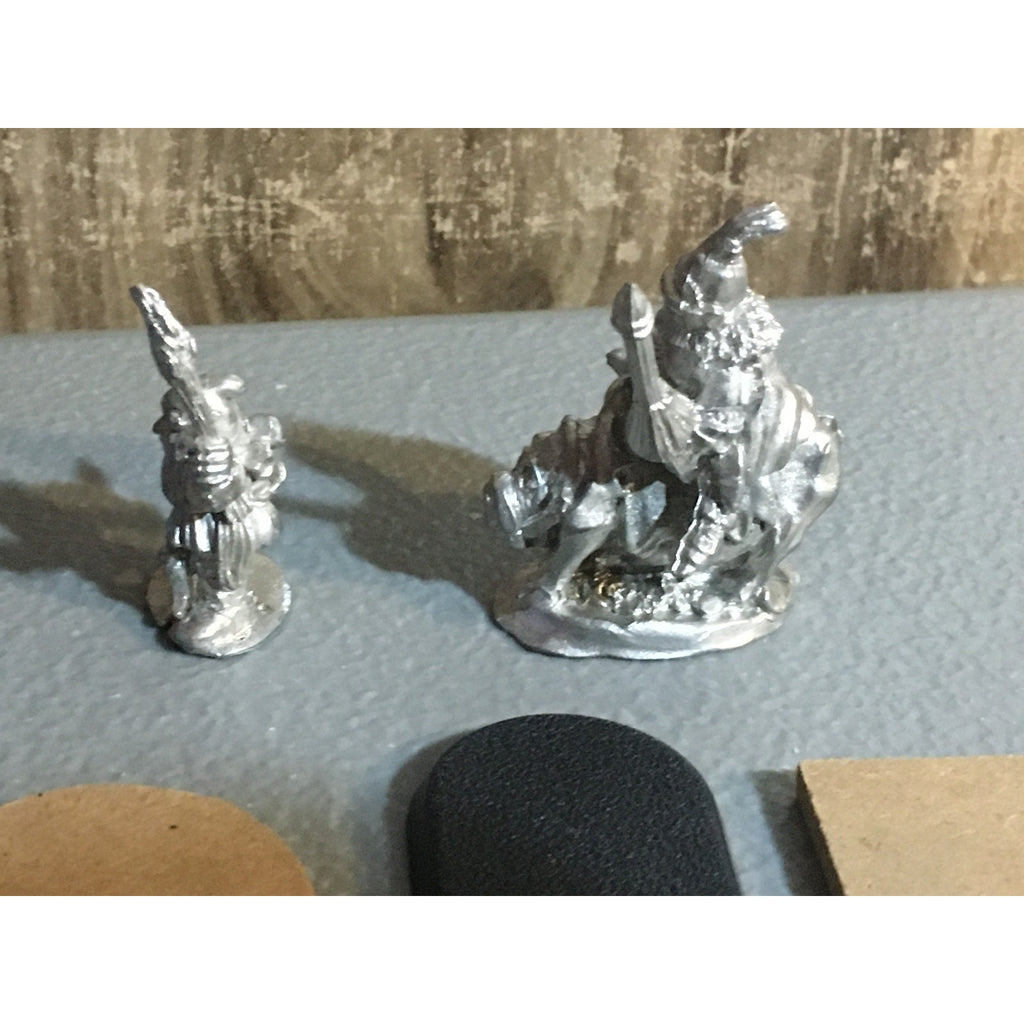 A32697 ALTERNATIVE ARMIES METAL MINIS DWARVES DWARF TUNNEL FIGHTER & PIG KNIGHT