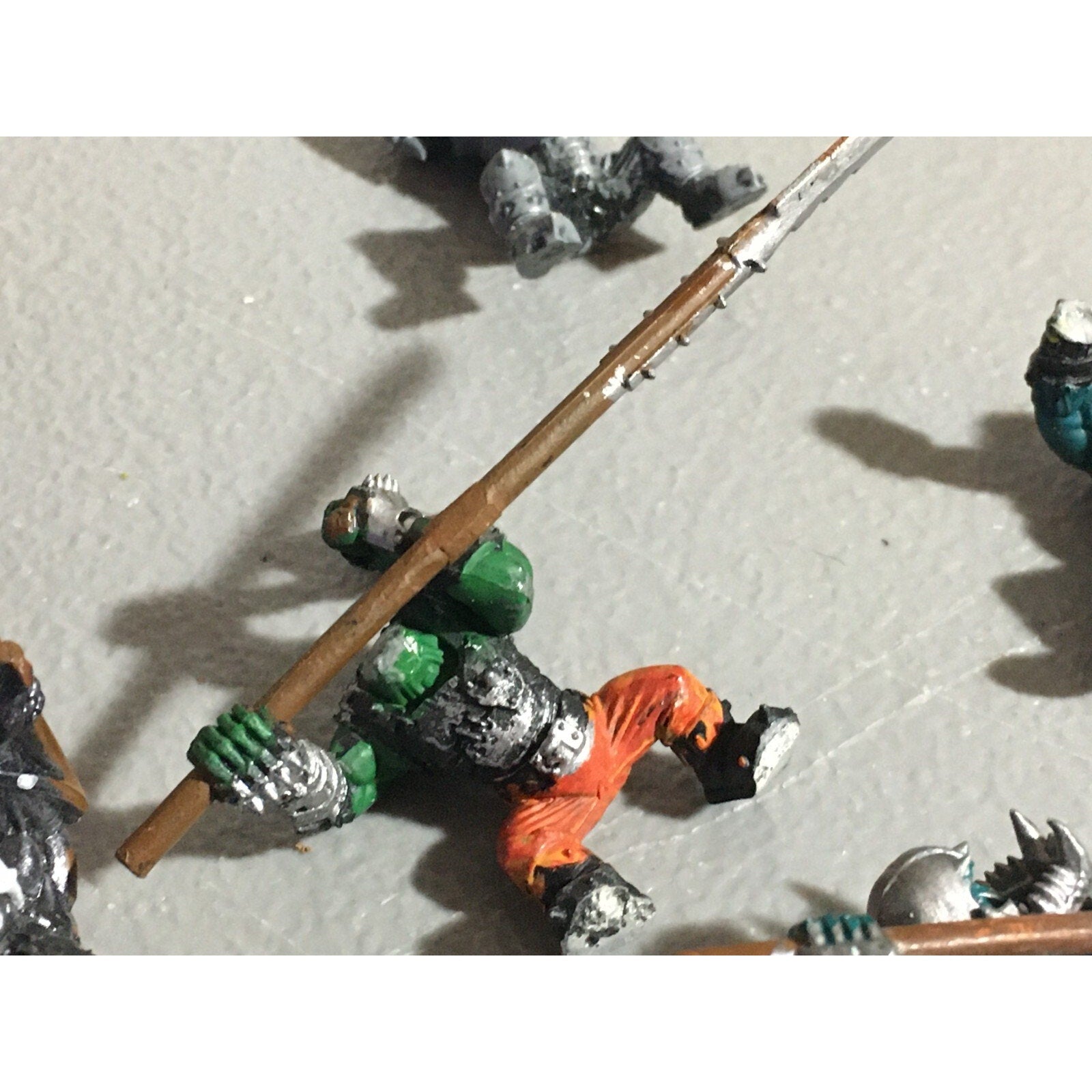 A22142 WARHAMMER FANTASY ORCS & GOBLINS BOAR CHARIOT CREW LOT SOME INCOMPLETE GW