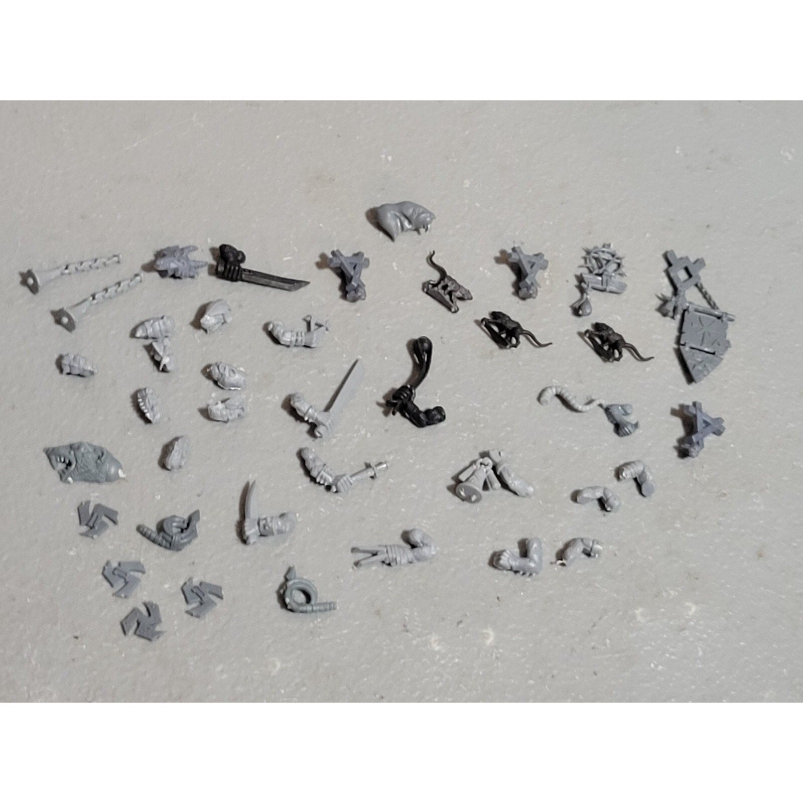 A18986 WARHAMMER FANTASY AOS SKAVEN NIGHT RUNNERS BITS LOT + EXTRA