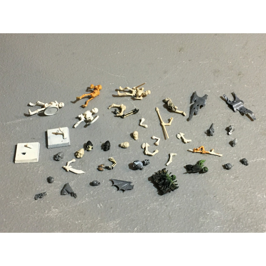 A23461 WARHAMMER FANTASY VAMPIRE COUNTS UNDEAD BITS LOT OLD SKELETONS GW