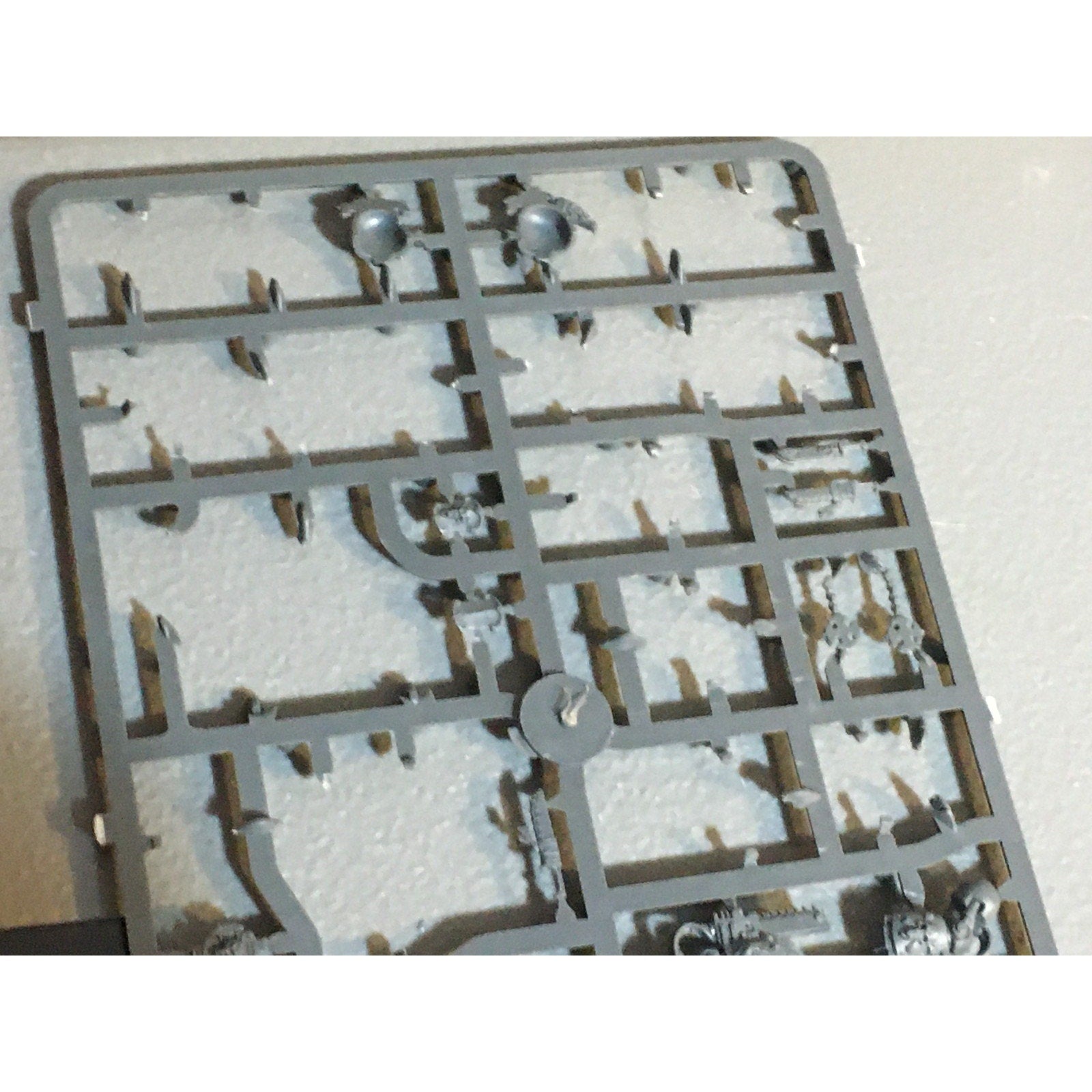 A33681 WARHAMMER 40K SPACE MARINES WOLVES BITS SPRUE LOT TERMINATOR GW