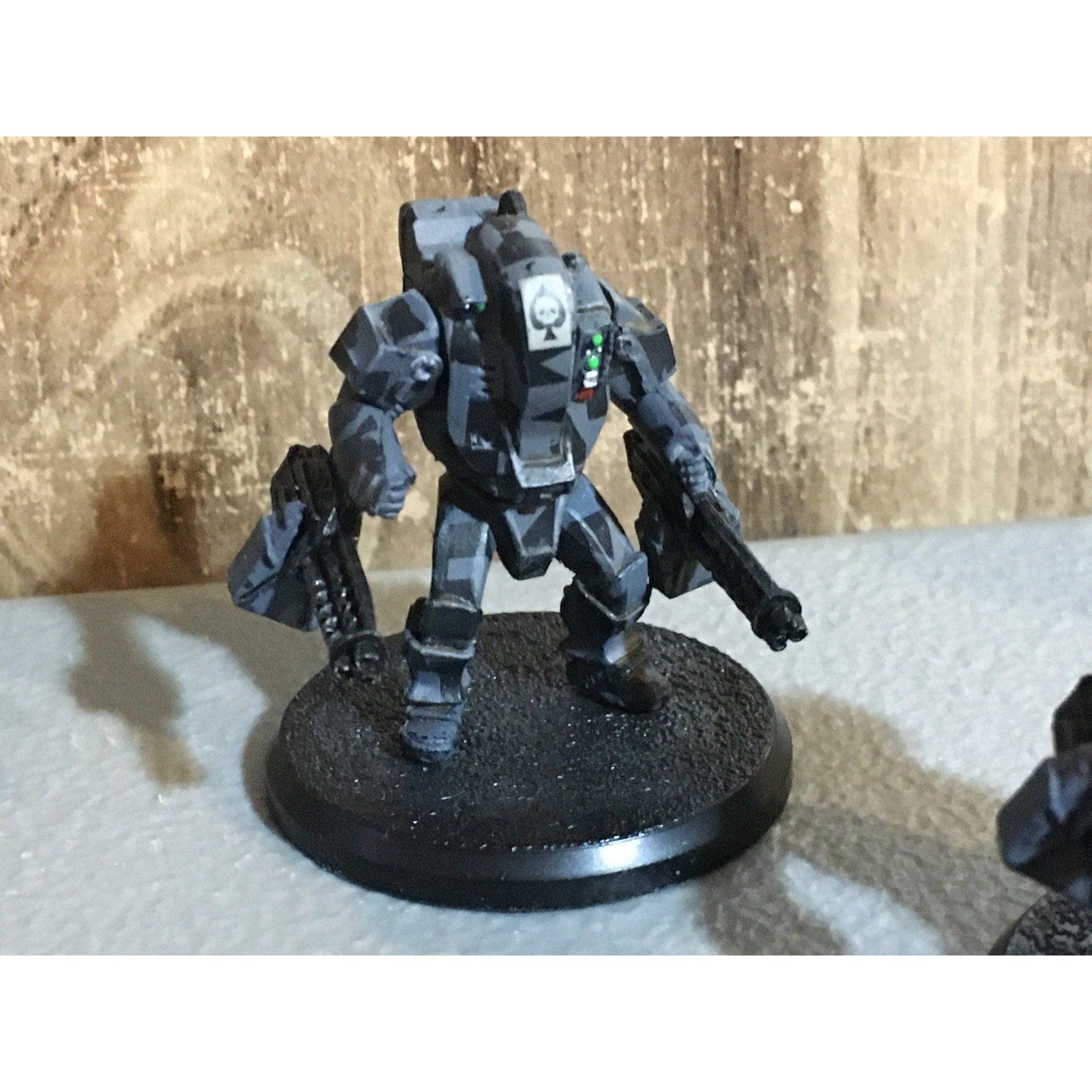 A33511 RACKHAM AT-43 UNA DEATH DEALER TACARM 3 PK MINIATURES W CARDS