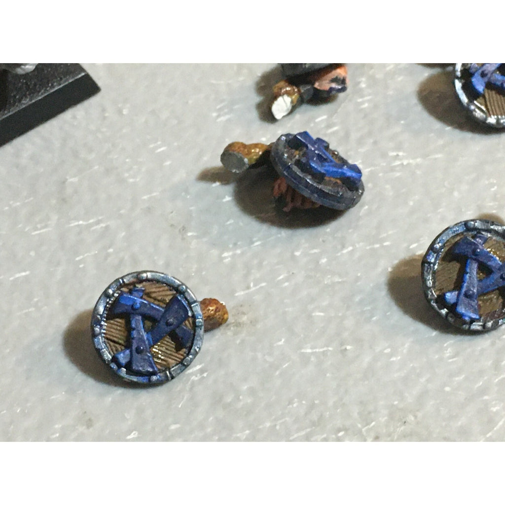 A21061 WARHAMMER FANTASY DWARFS SKULL SLAYER + SKAVEN ARMS SHIELDS BITS LOT GW