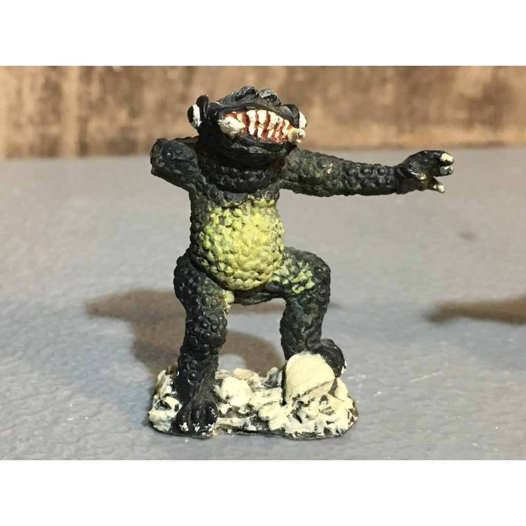 A24867 UNBRANDED METAL TABLETOP OLD OOP D&D FANTASY MONSTER ORC MINIATURES