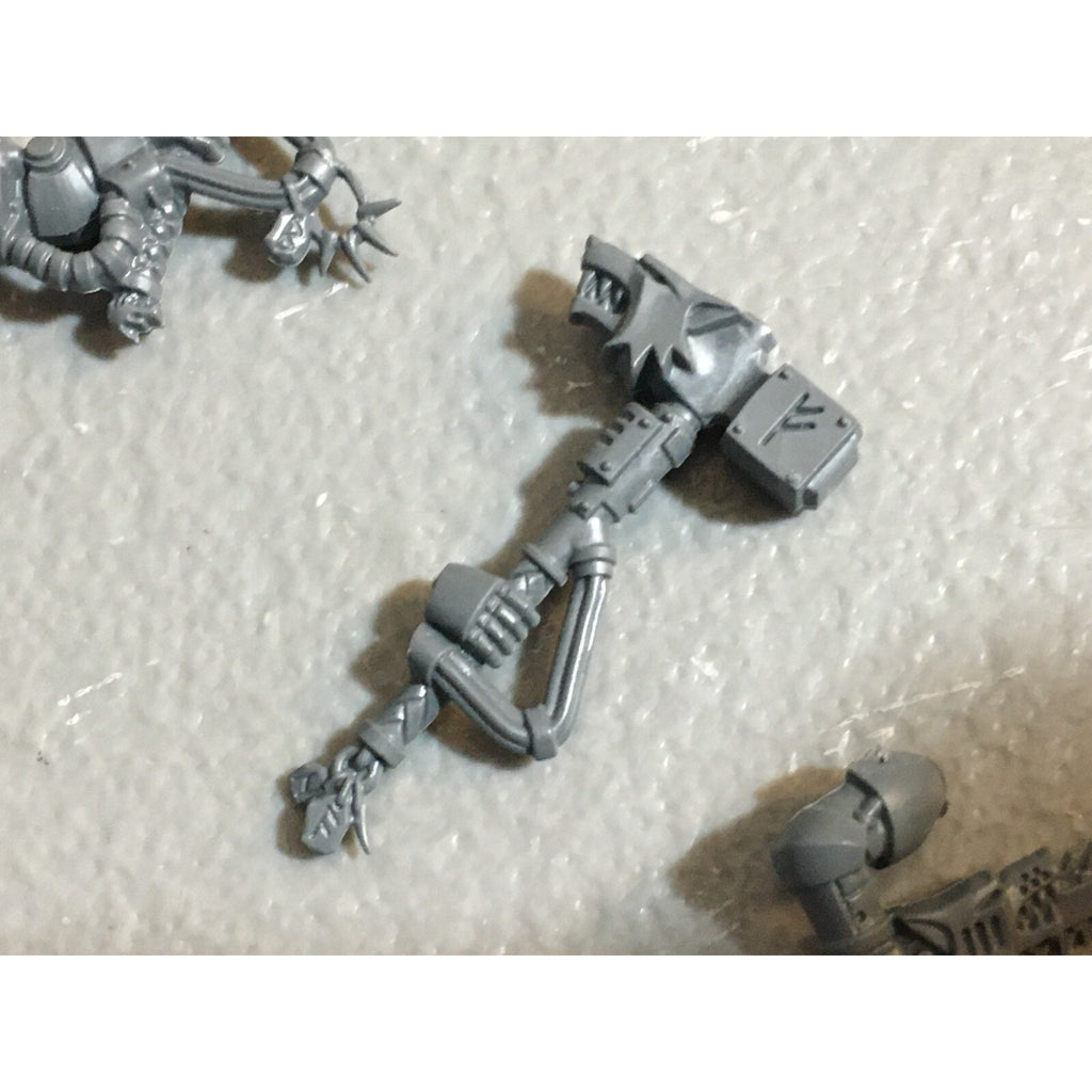 A22994 WARHAMMER 40K SPACE MARINES WOLVES BITS LOT MIXED STORM THUNDER GW