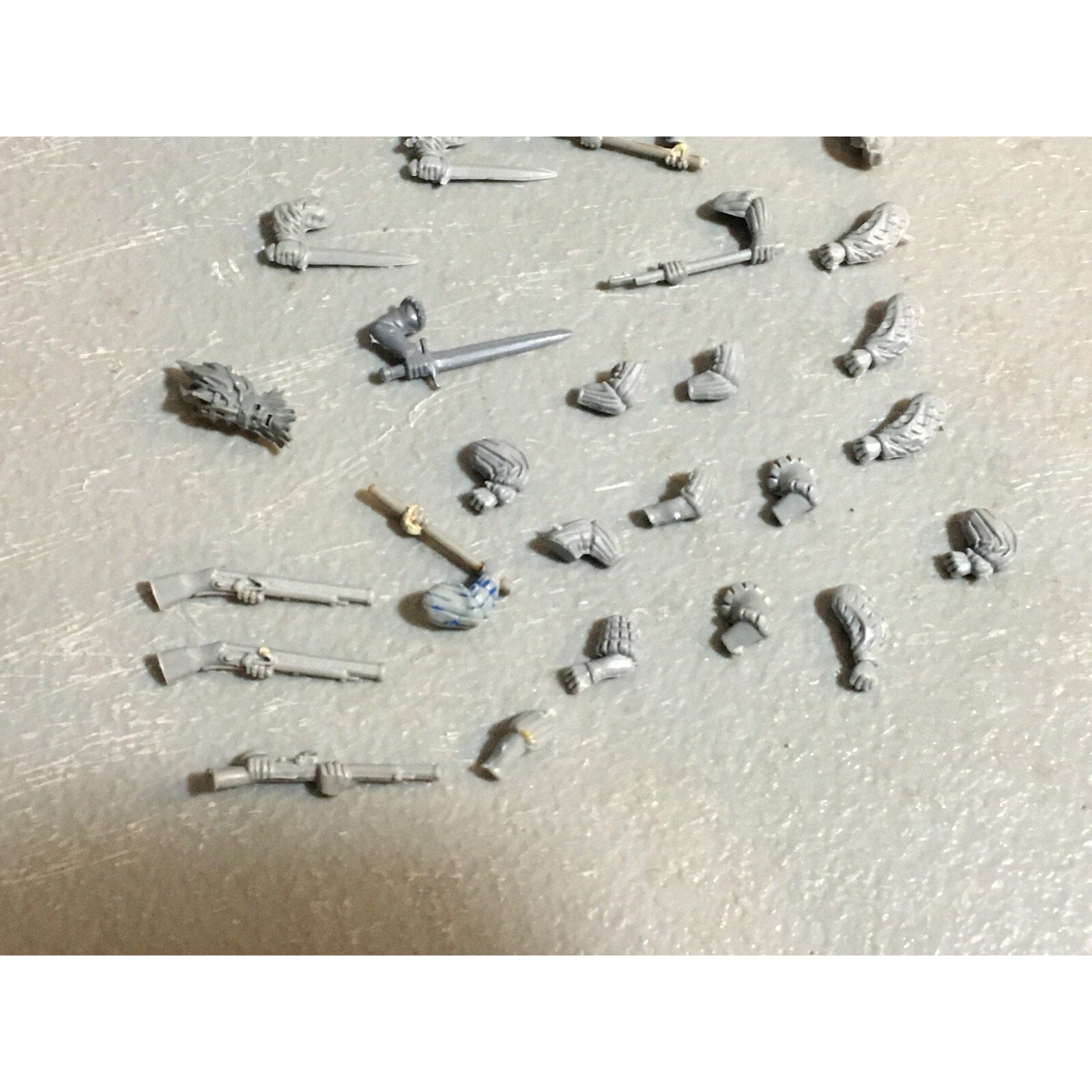 A23440 WARHAMMER FANTASY THE EMPIRE BITS LOT ARMS GAMES WORKSHOP GW