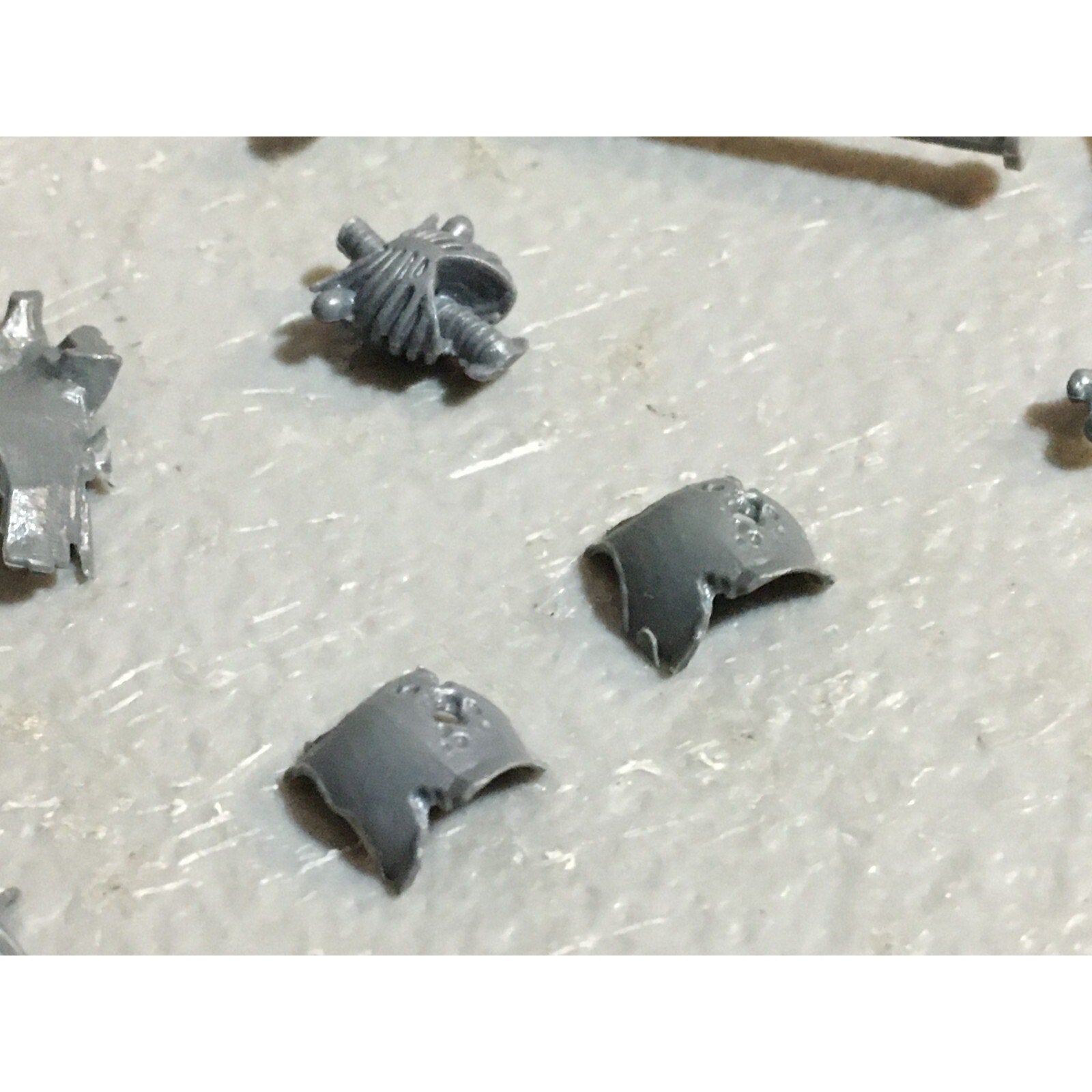 A23426 WARHAMMER FANTASY VAMPIRE COUNTS BITS LOT SKELETON WIGHT TORSO BANNER