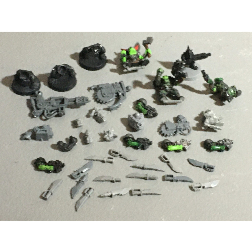 A22084 WARHAMMER 40K ORKS INCOMPLETE & BITS LOT GAMES WORKSHOP GW