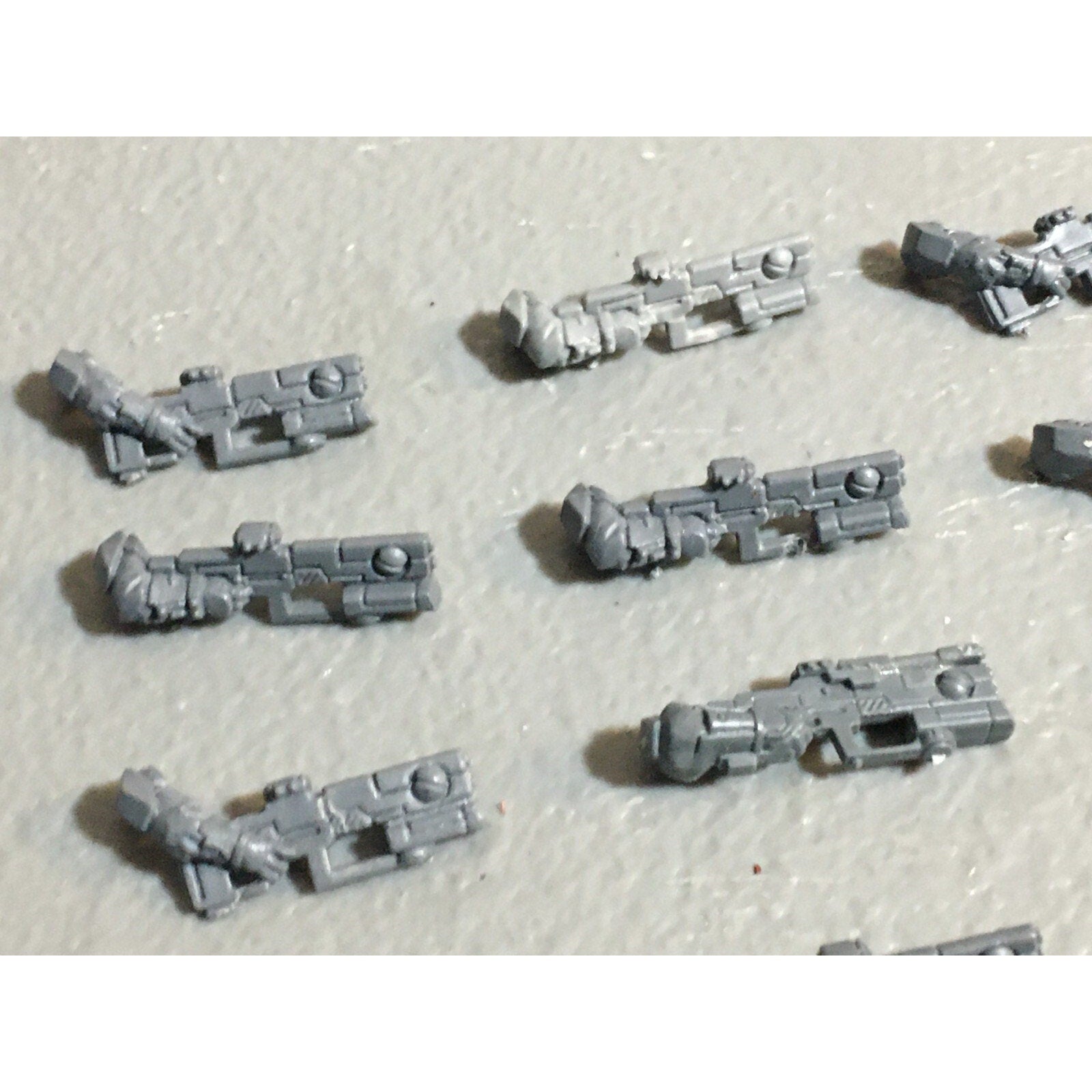A23029 WARHAMMER 40K TAU EMPIRE BITS LOT FIRE WARRIORS GUNS DRONES GW