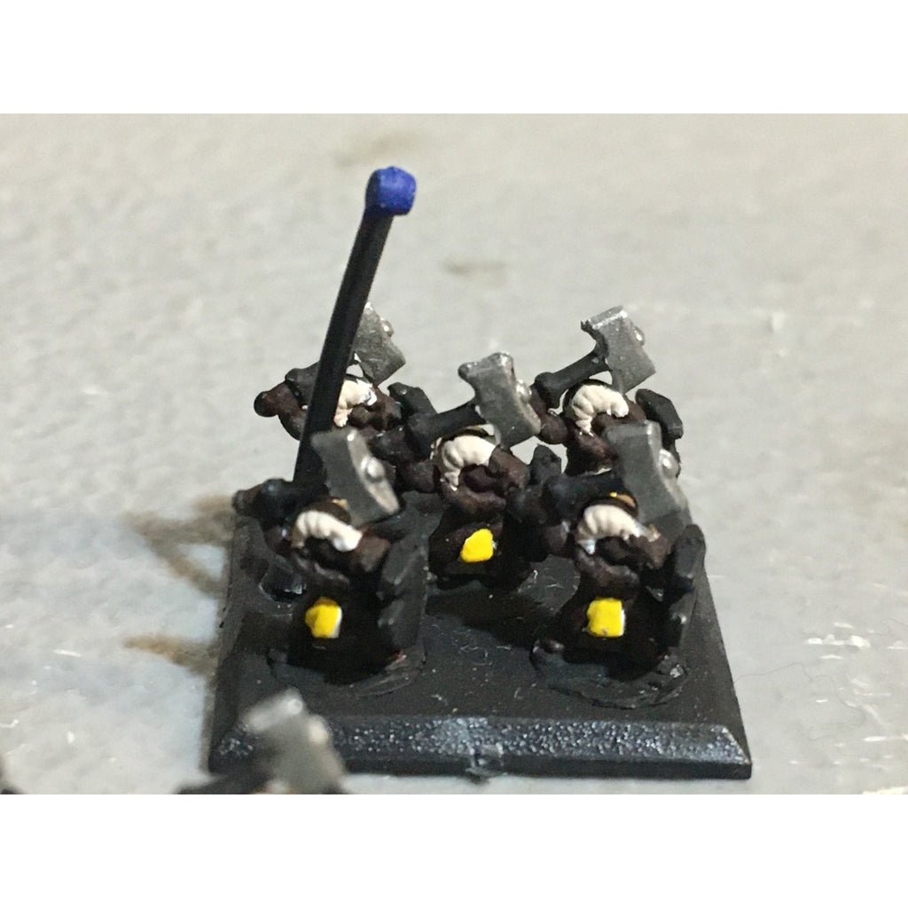 A25308 WARHAMMER 40K EPIC IG IMPERIAL GUARD BEASTMEN 4 STANDS GW
