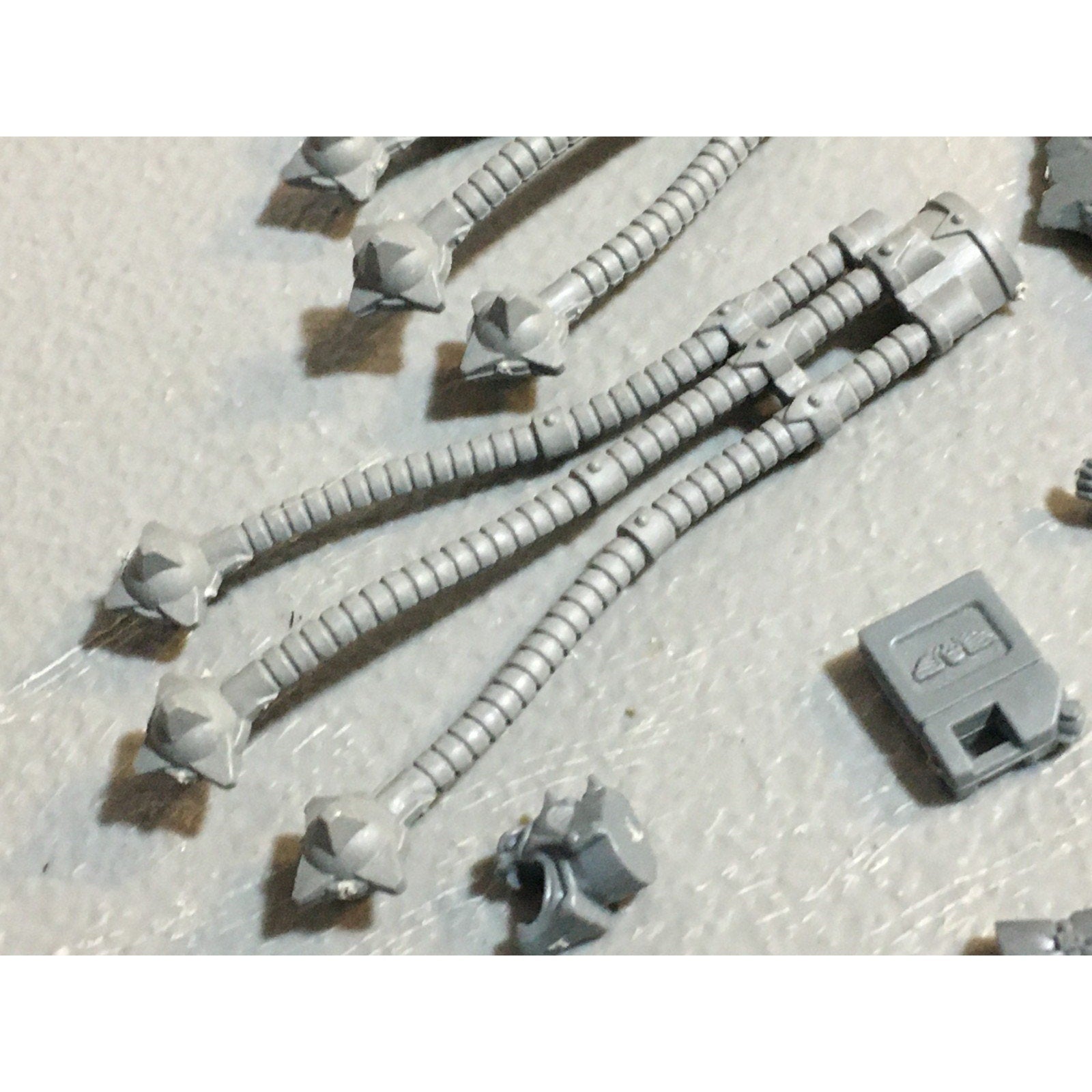 A24532 WARHAMMER 40K MIXED BITS LOT PLATES CHAOS IMPERIAL GW