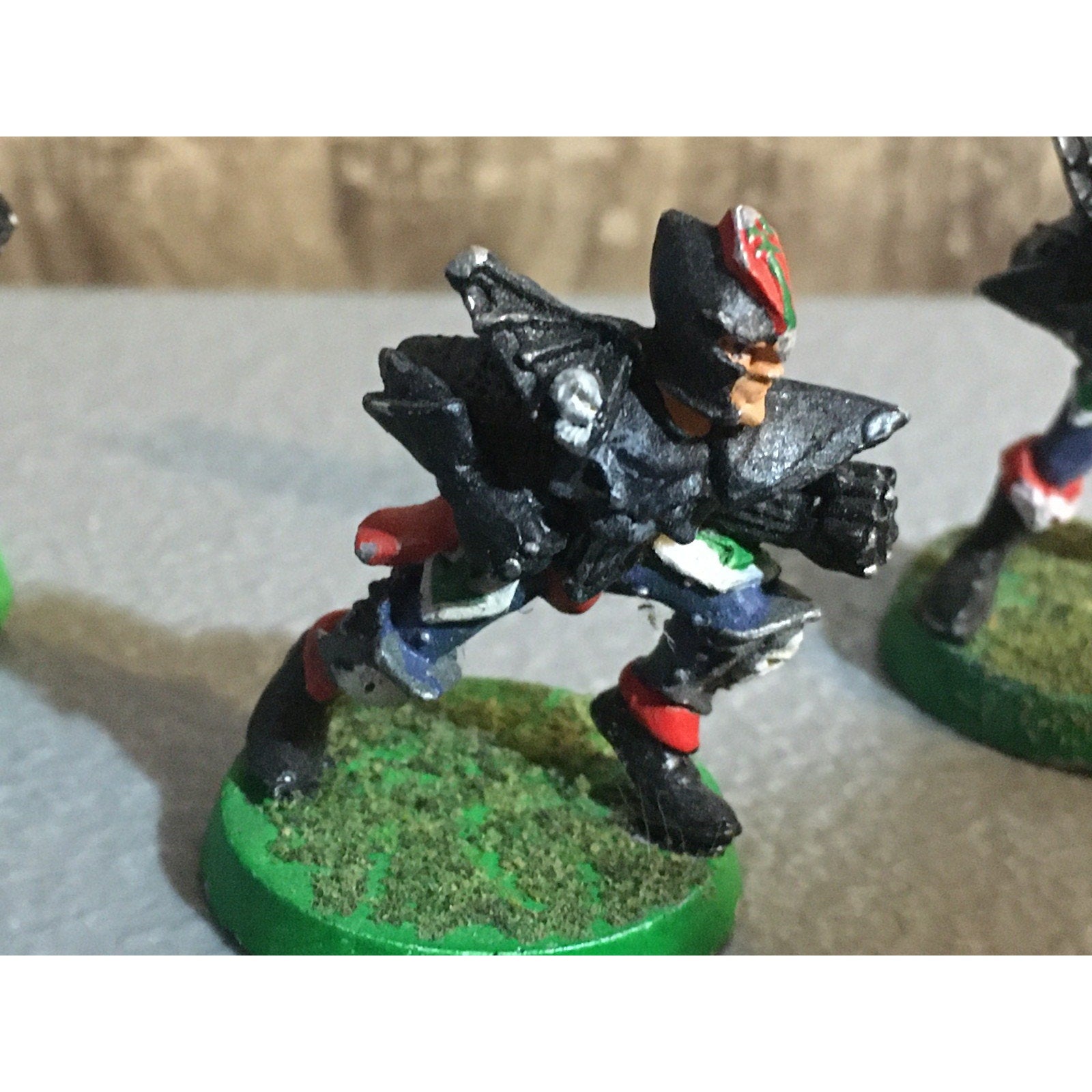 A30118 WARHAMMER BLOOD BOWL METAL DARK ELVES TEAM LINEMEN 3 PK PAINT BASE OOP GW