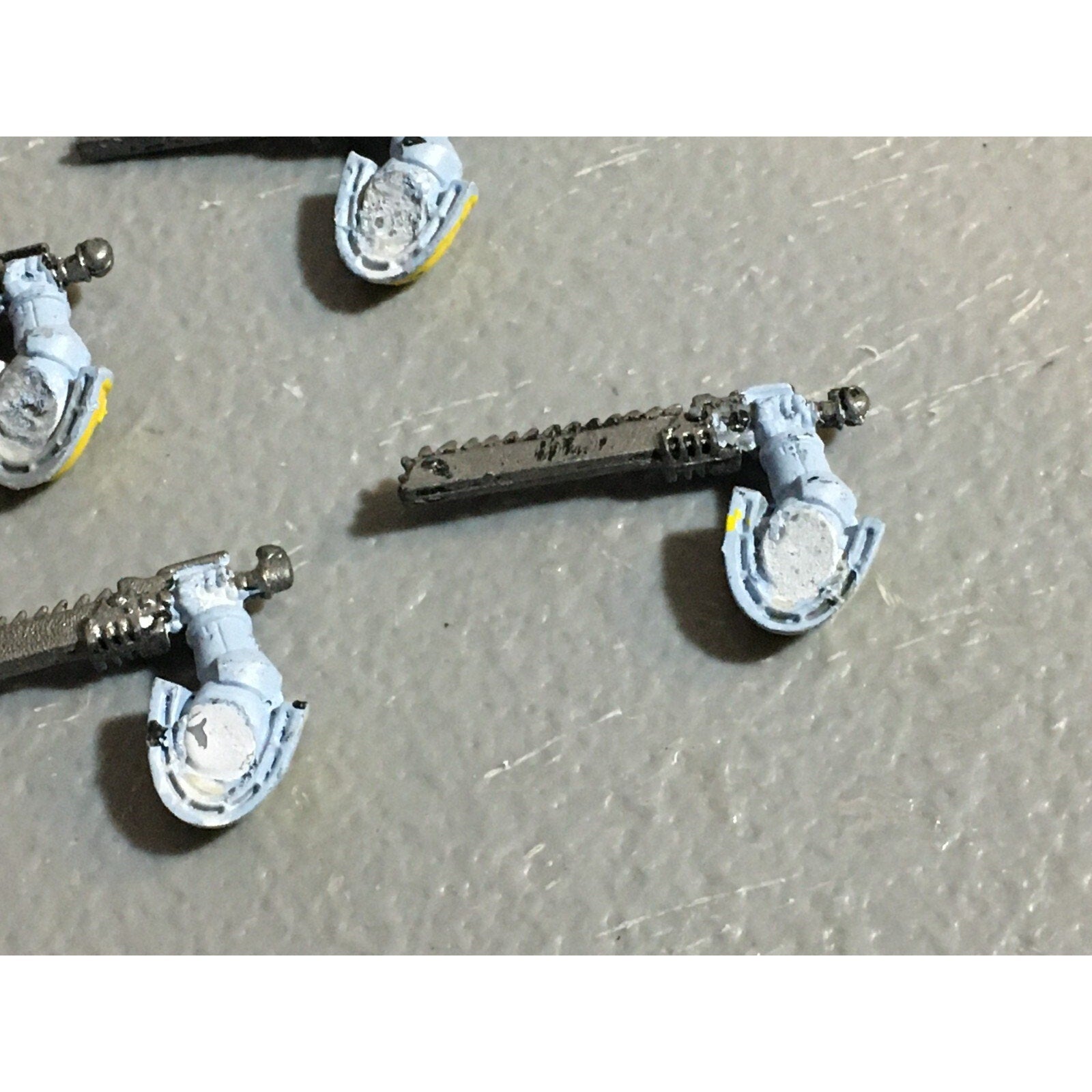 A22985 WARHAMMER 40K SPACE MARINES BITS LOT CHAINSWORD ARMS GW GAMES WORKSHOP