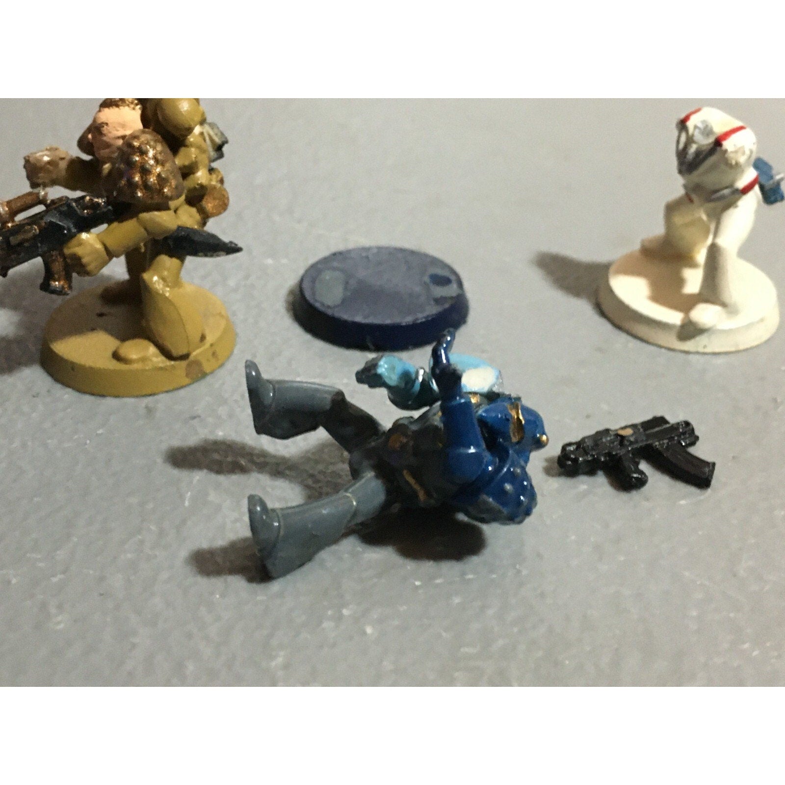 A19983 WARHAMMER 40K SPACE MARINES ROGUE TRADER RTB01 3 PK INCOMPLETE