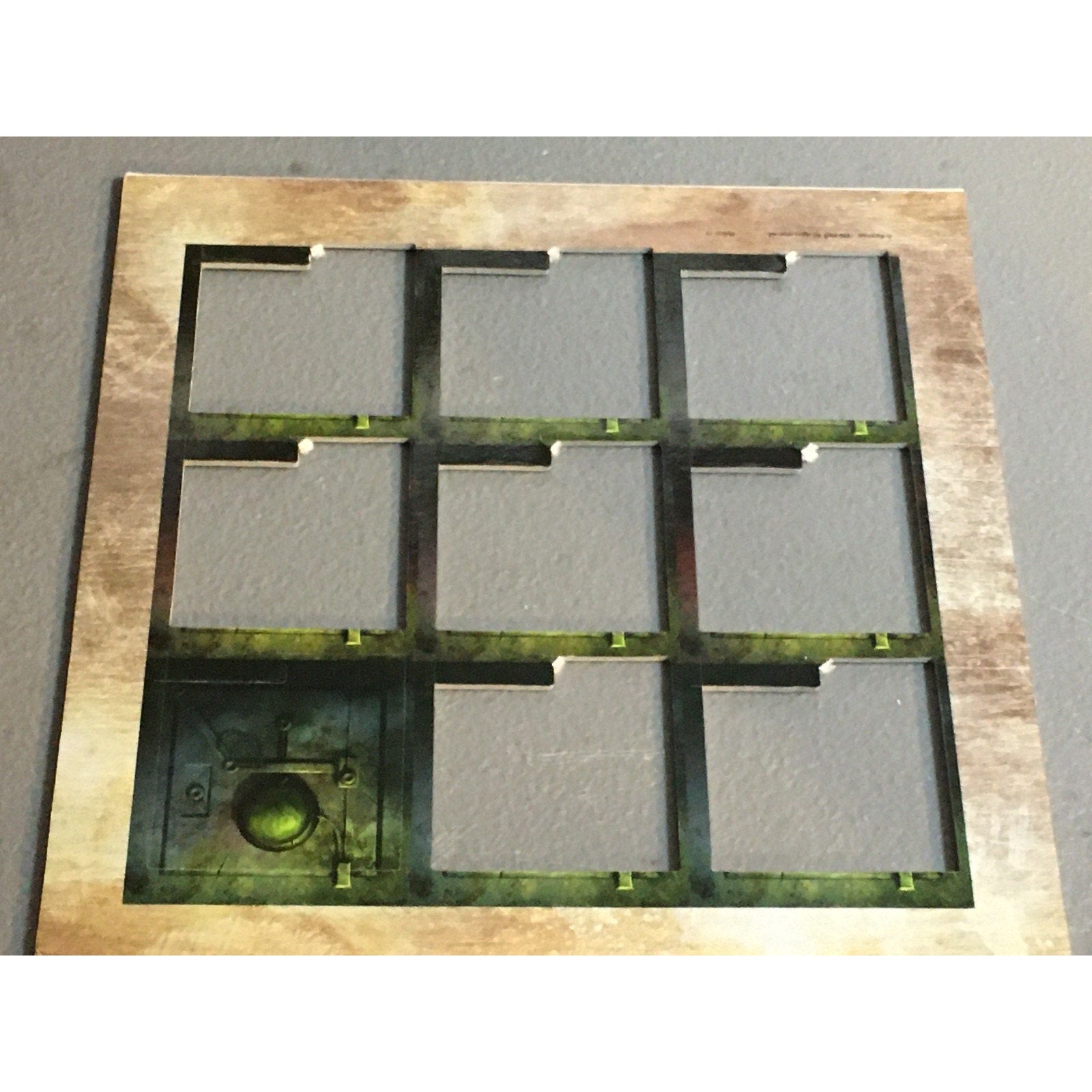 A32713 RACKHAM CONFRONTATION BIG MARKERS TOKENS TILES LOT TABLETOP