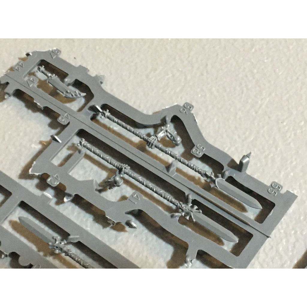 A23594 WARHAMMER AOS OSSIARCH BONEREAPERS BITS ON SPRUE LOT MORTEK GUARD GW