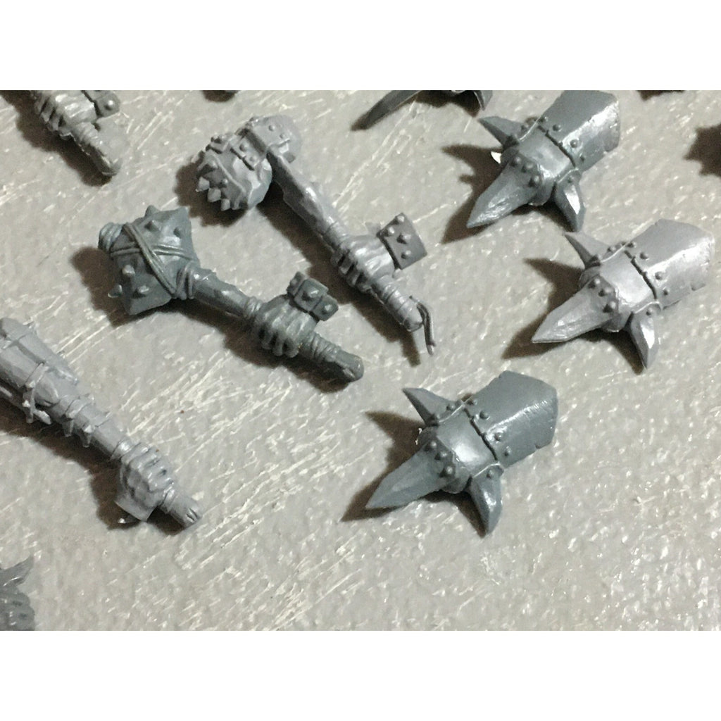 A22580 WARHAMMER FANTASY OGRE KINGDOMS BITS LOT HANDS GAMES WORKSHOP GW
