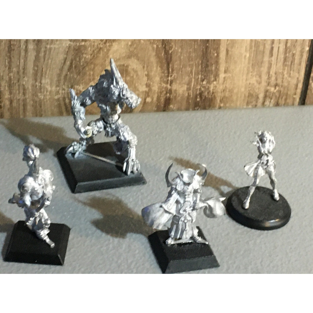 A30873 RACKHAM CONFRONTATION METAL INCOMPLETE LOT MIXED