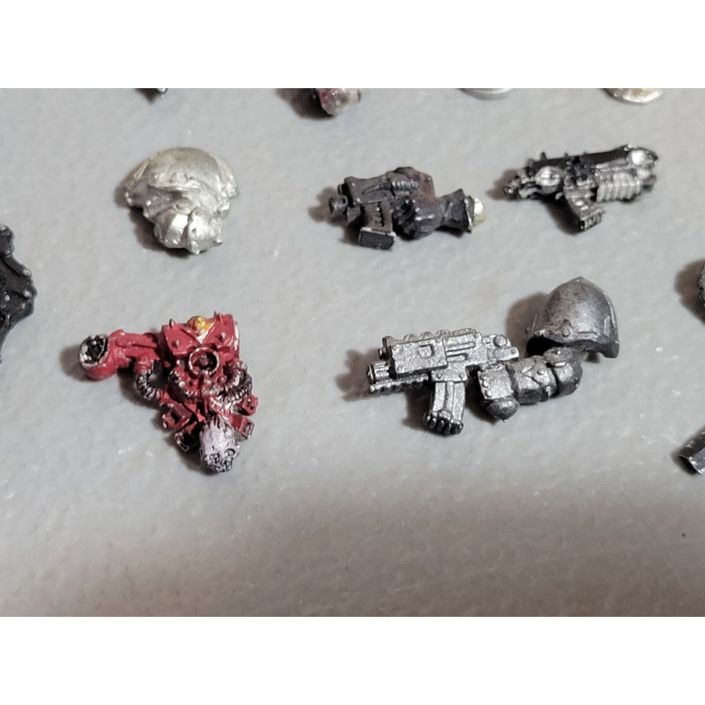 A19077 WARHAMMER 40K CHAOS SPACE MARINES ALL METAL BITS LOT