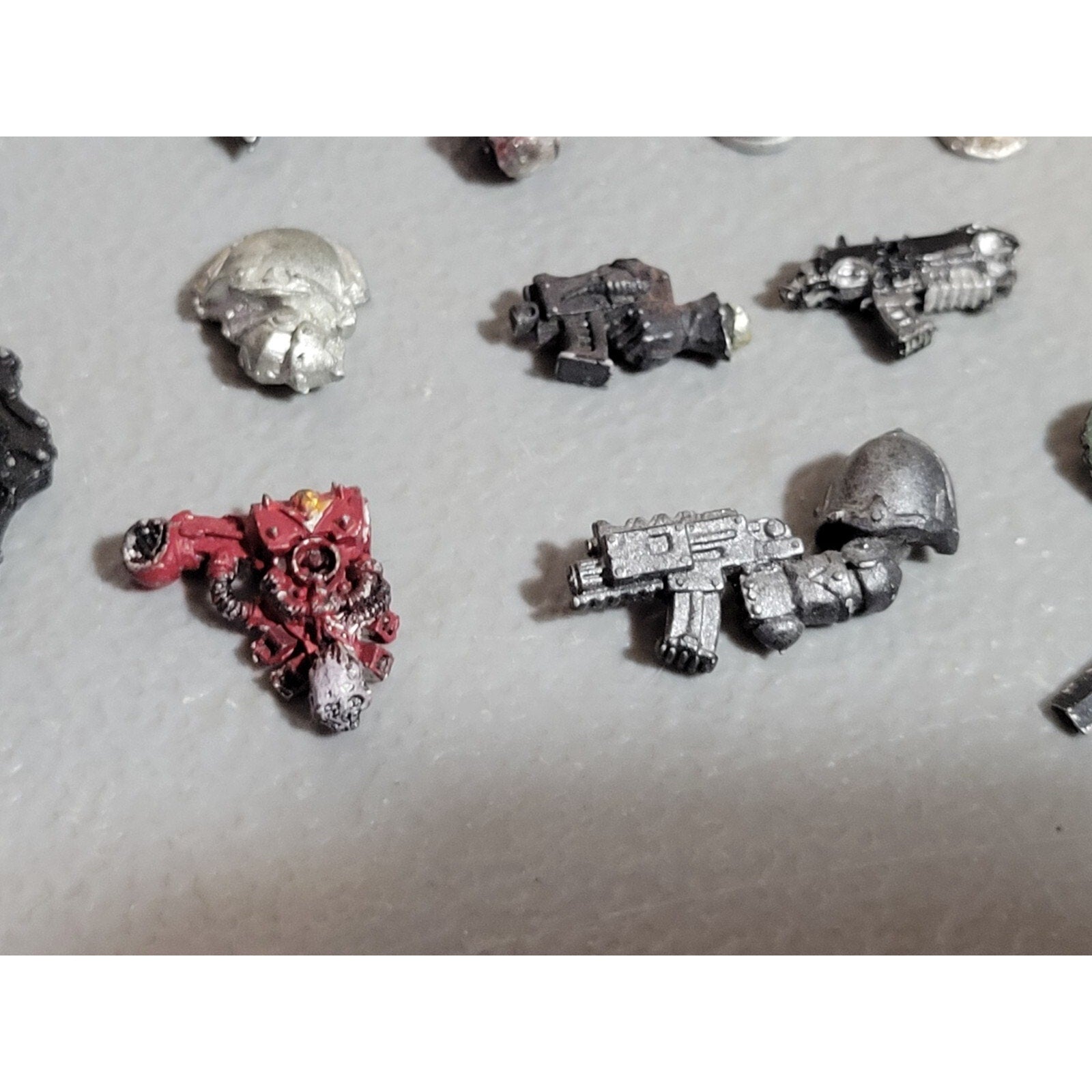 A19077 WARHAMMER 40K CHAOS SPACE MARINES ALL METAL BITS LOT