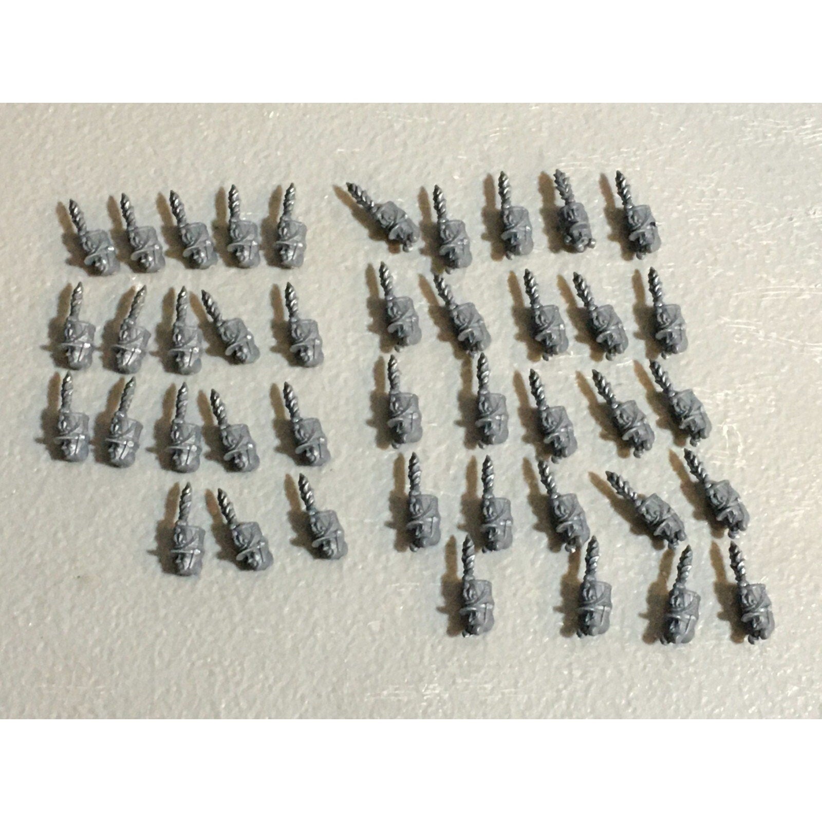 A23033 WARGAMES ATLANTIC HEADS NAPOLEONIC FANCY HATS & GASMASK MM BITS LOT MINIS