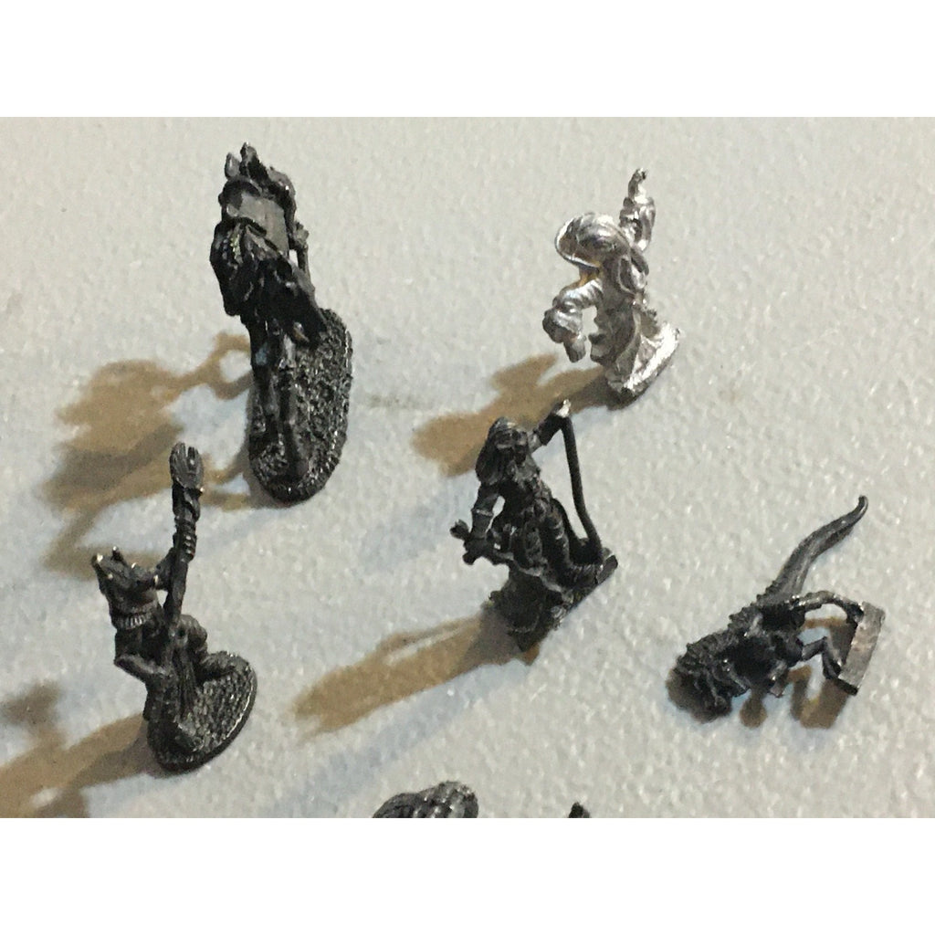 A34039 UNKNOWN METAL MINIATURES FANTASY MIXED LOT CREATURE DRAKE UNDEAD HORSE
