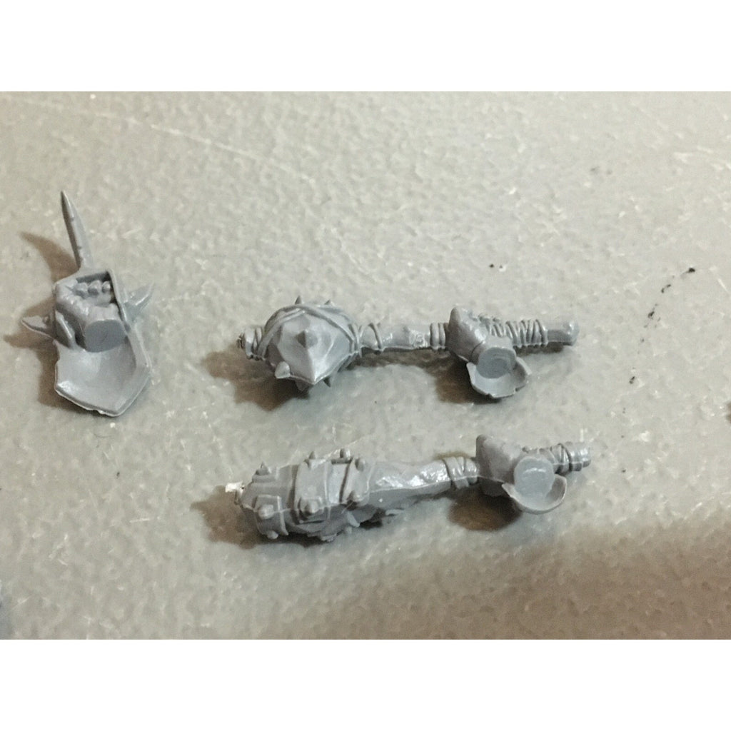 A20089 WARHAMMER FANTASY OGRE KINGDOMS BULLS BITS LOT GAMES WORKSHOP