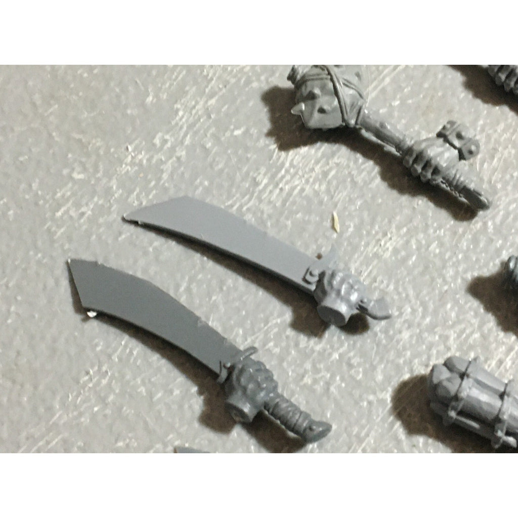 A22580 WARHAMMER FANTASY OGRE KINGDOMS BITS LOT HANDS GAMES WORKSHOP GW