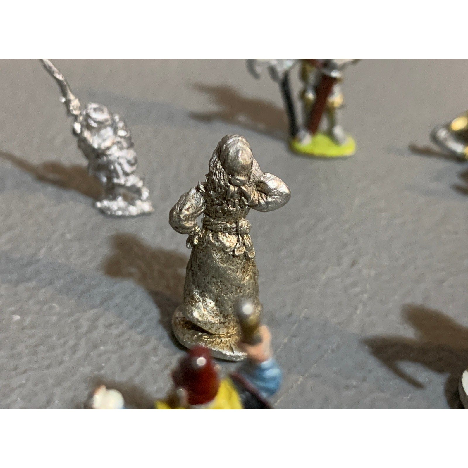 A29183 RAL PARTHA WARRIORS LOT WIZARD DWARF FEMALE KNIGHT METAL MINIATURES