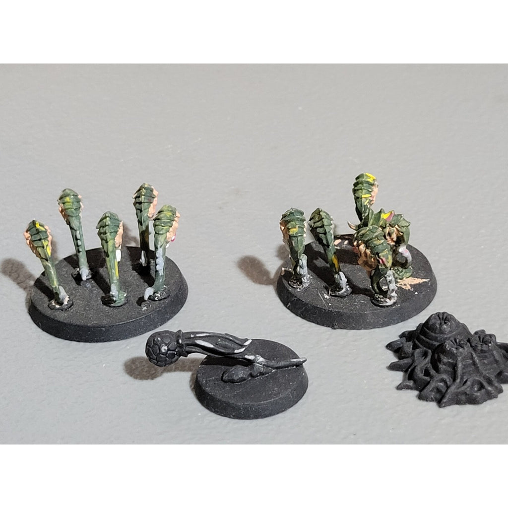 A19137 WARHAMMER 40K TYRANIDS RIPPER BASE 2 PK + SPORE MINE HIVE NODE