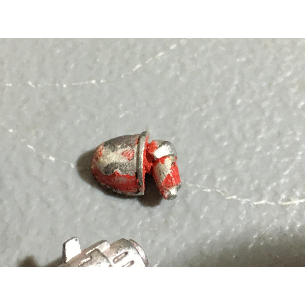 A21010 WARHAMMER 40K SPACE MARINES METAL DEVASTATORS MISS 1 ARM PLASTIC BODIES