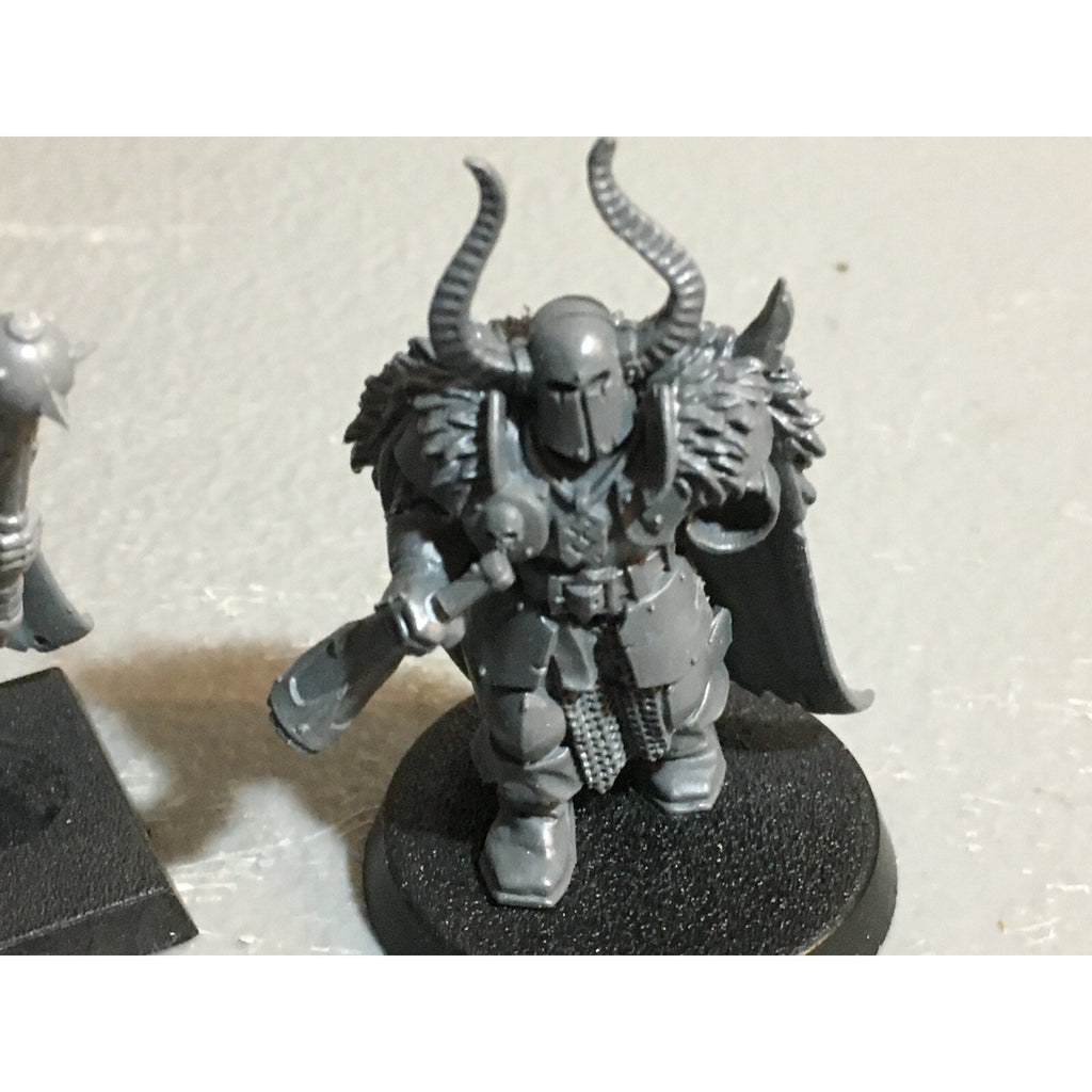 A23217 WARHAMMER FANTASY CHAOS MORTALS BITS LOT MARAUDERS WARRIORS GW