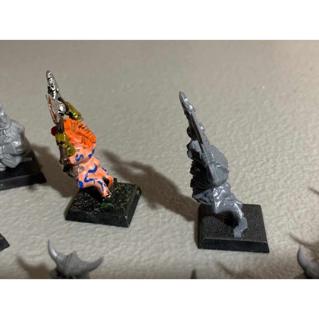 A23314 WARHAMMER FANTASY AOS DWARFS DWARVES SKULL PASS LOT SLAYERS MARKERS BITS