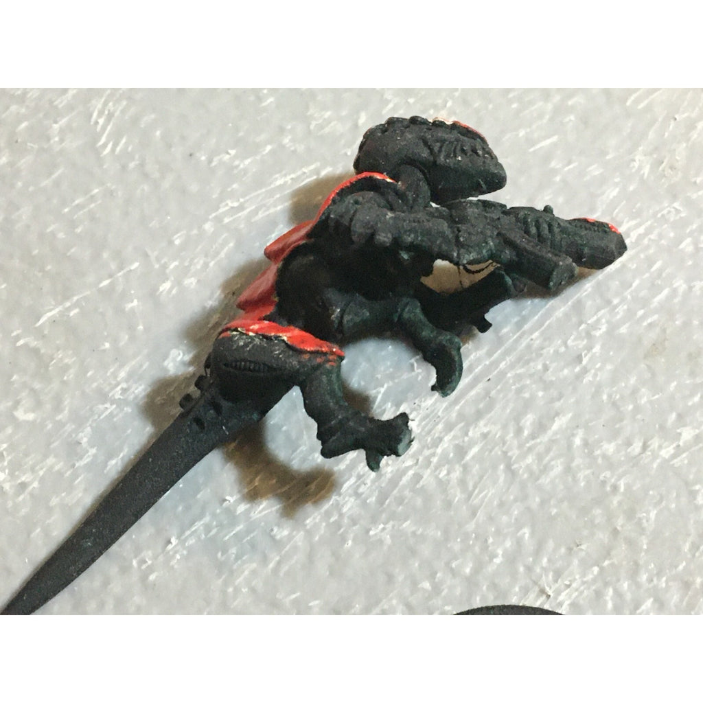 A20394 WARHAMMER 40K TYRANIDS INCOMPLETE TROOP LOT + METAL LICTOR TORSO BIT GW