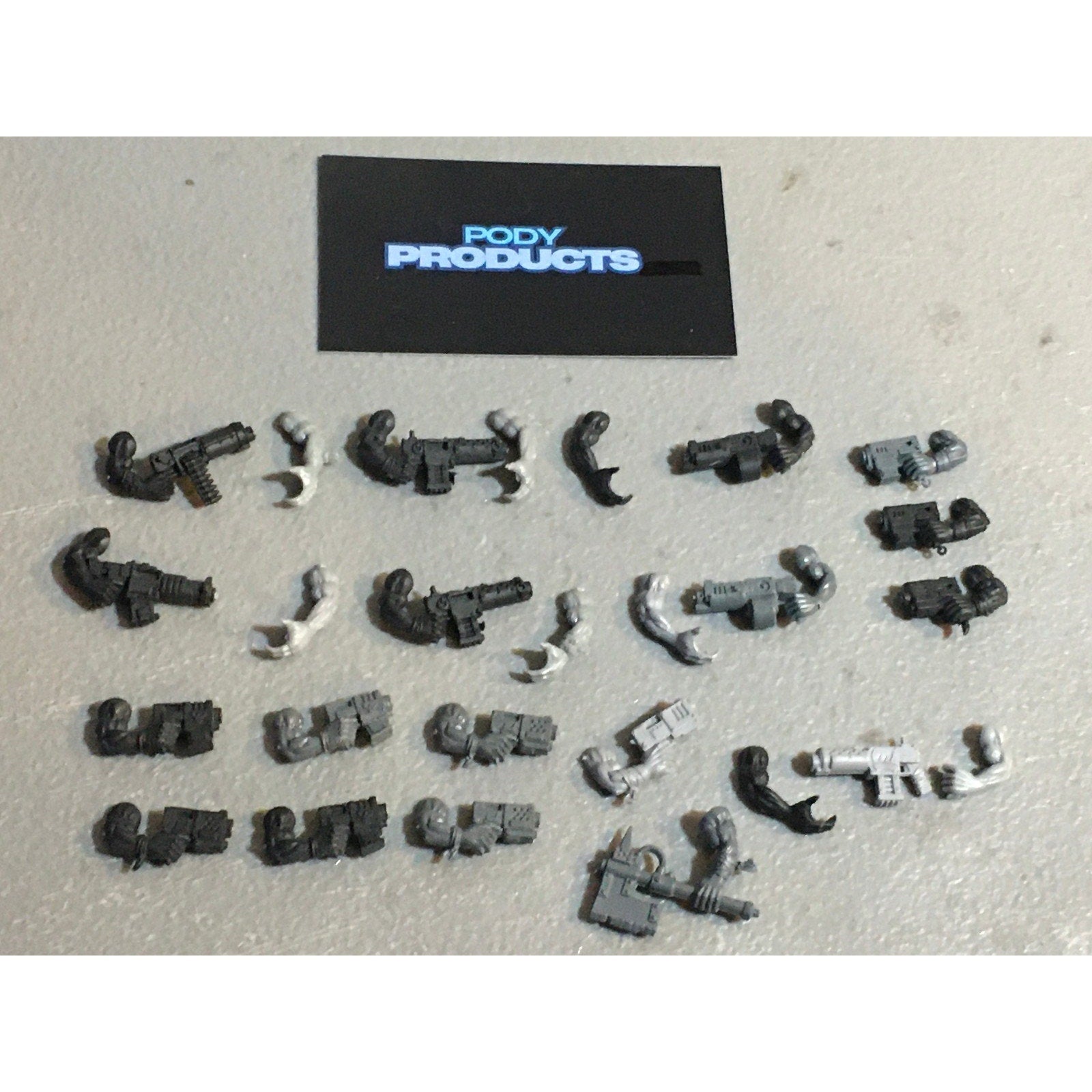 A33571 WARHAMMER 40K SPACE ORKS BITS LOT ARMS SHOOTA SLUGGA GW GAMES WORKSHOP