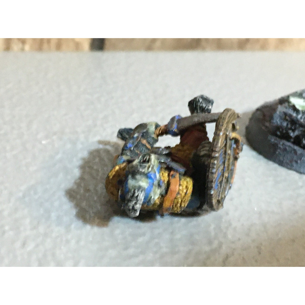 A32471 WARHAMMER FANTASY CITADEL VINTAGE HOBGOBLIN WARRIOR METAL PAINT BASE
