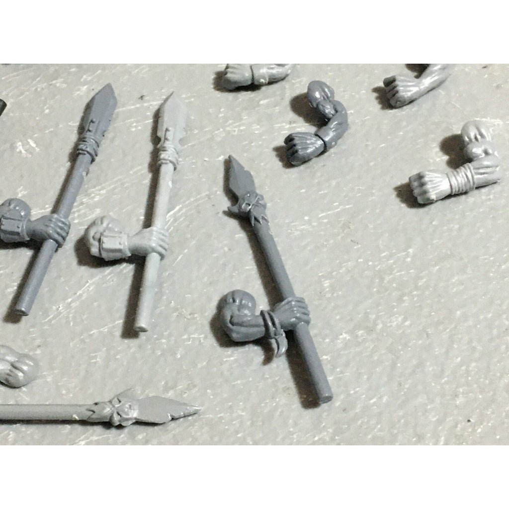 A22614 WARHAMMER FANTASY ORCS & GOBLINS BITS LOT ORC MIXED GAMES WORKSHOP GW