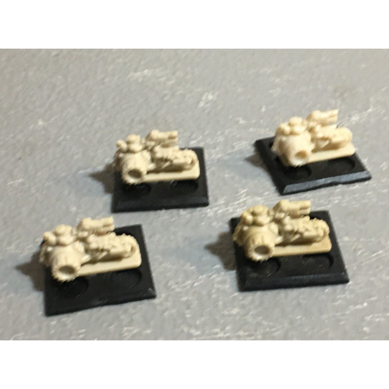 A24540 EPIC 40K SQUAT TRIKE BIKES 4X GAMES WORKSHOP WARHAMMER GW