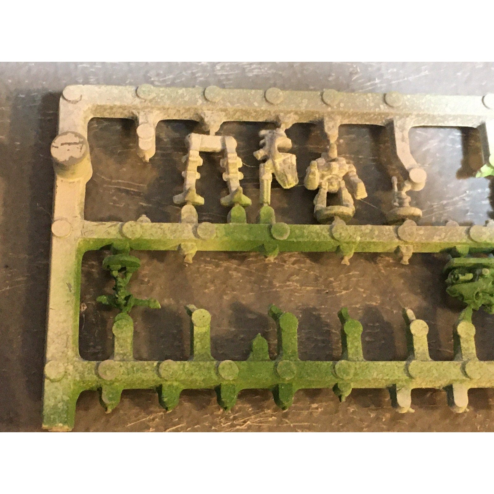 A24563 EPIC 40K IMPERIAL GUARD ROBOTS BIKES WAR WALKERS ON SPRUE GW WARHAMMER