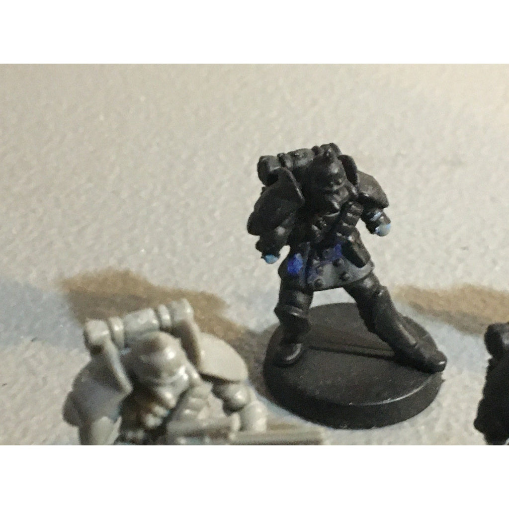 A32585 UNKNOWN PLASTIC MINIATURES BITS & INCOMPLETE LOT SPACE SOLDIER SCI-FI