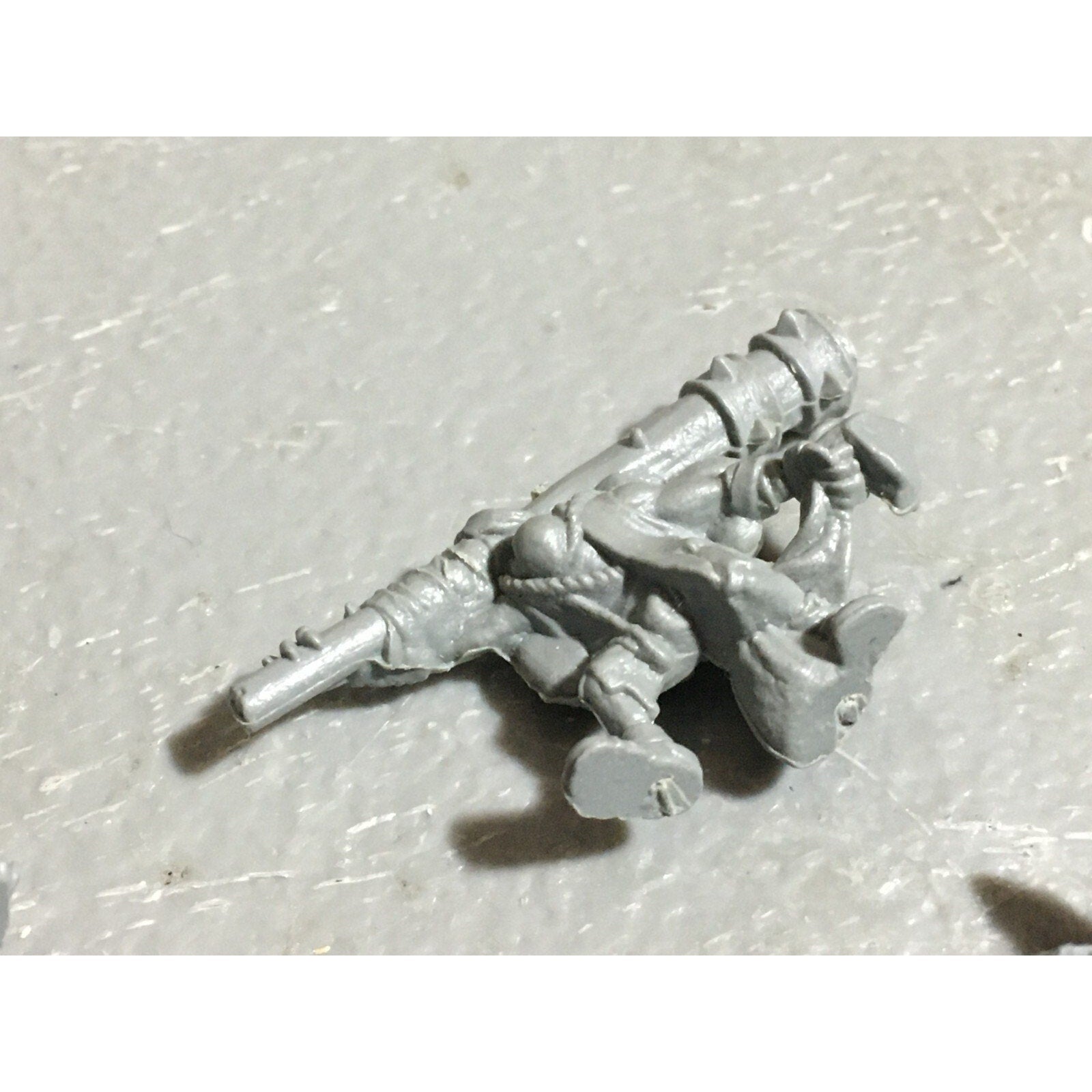 A22590 WARHAMMER FANTASY OGRE KINGDOMS GNOBLARS NO HEADS GAMES WORKSHOP GW
