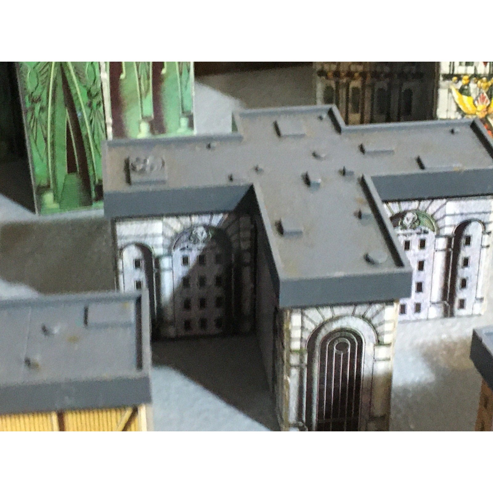 A31676 WARHAMMER EPIC 40K TERRAIN BUILDINGS PLASTIC & CARDSTOCK 7 PK