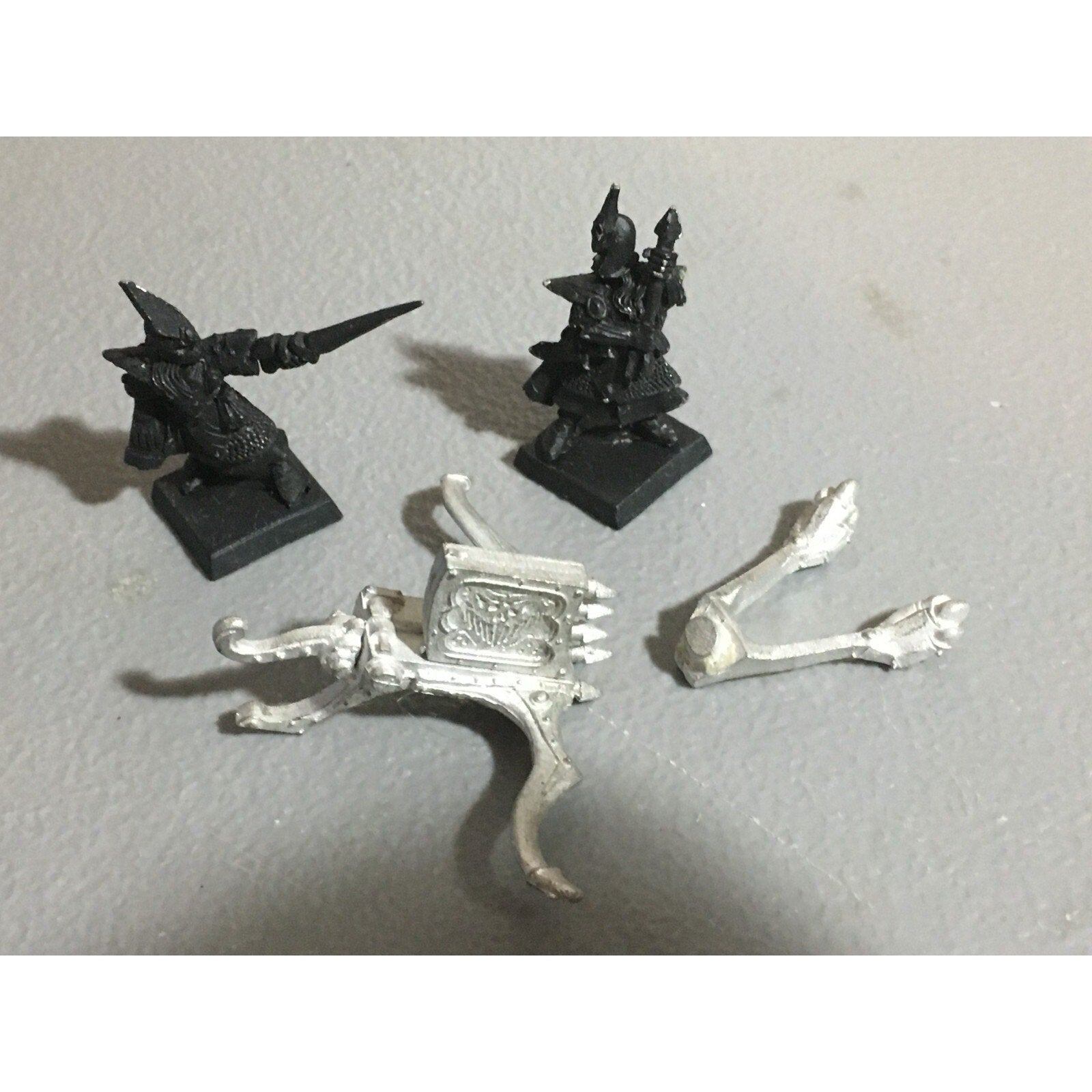 A20384 WARHAMMER FANTASY DARK ELVES METAL REPEATER BOLT THROWER MISS 1 RACK