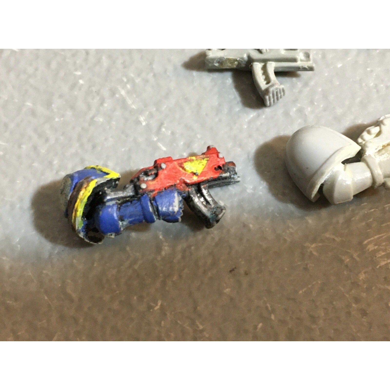 A23141 WARHAMMER 40K SPACE MARINES ROGUE TRADER BITS LOT BOLTERS GW