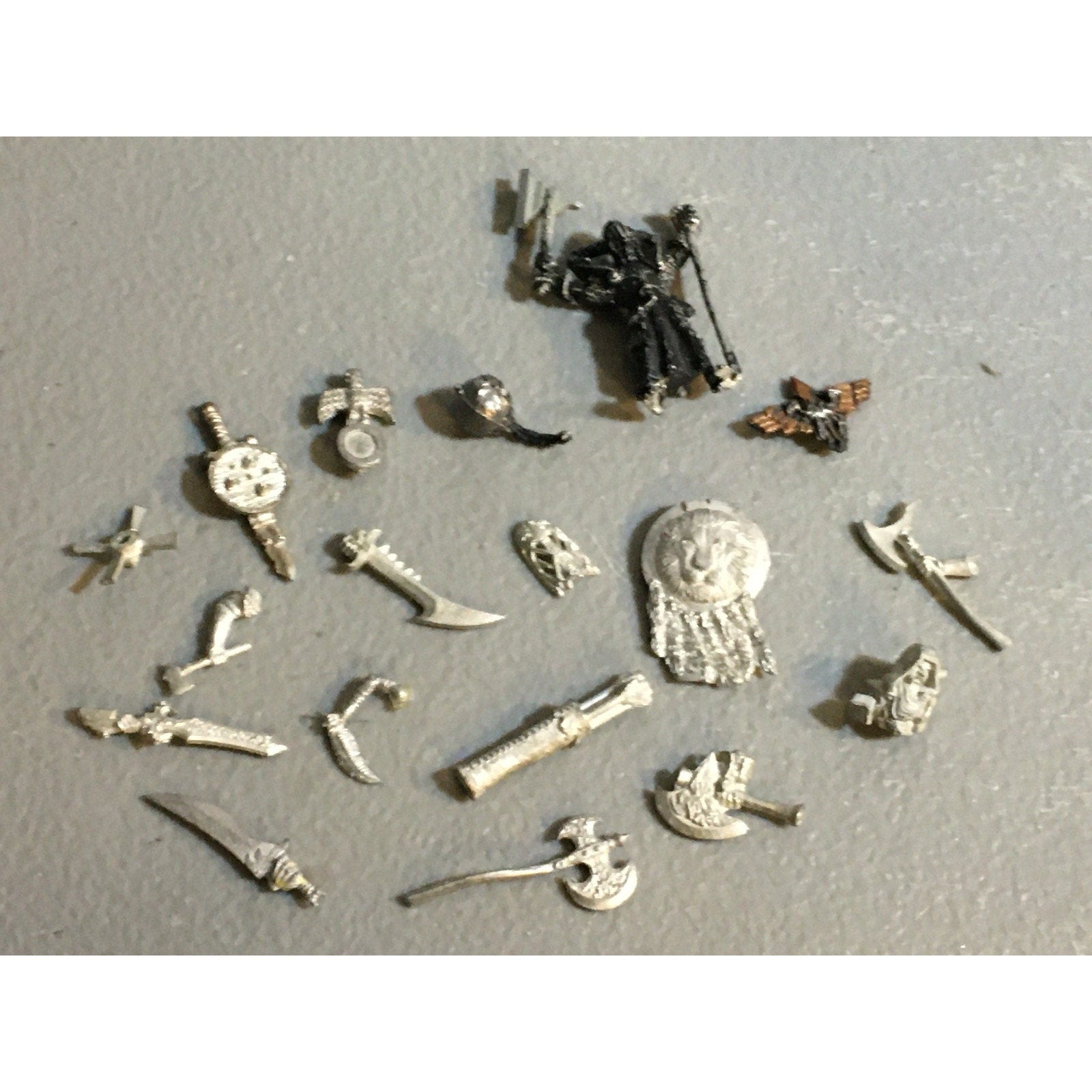 A32544 UNKNOWN MINIATURES ALL METAL BITS & INCOMPLETE LOT FANTASY