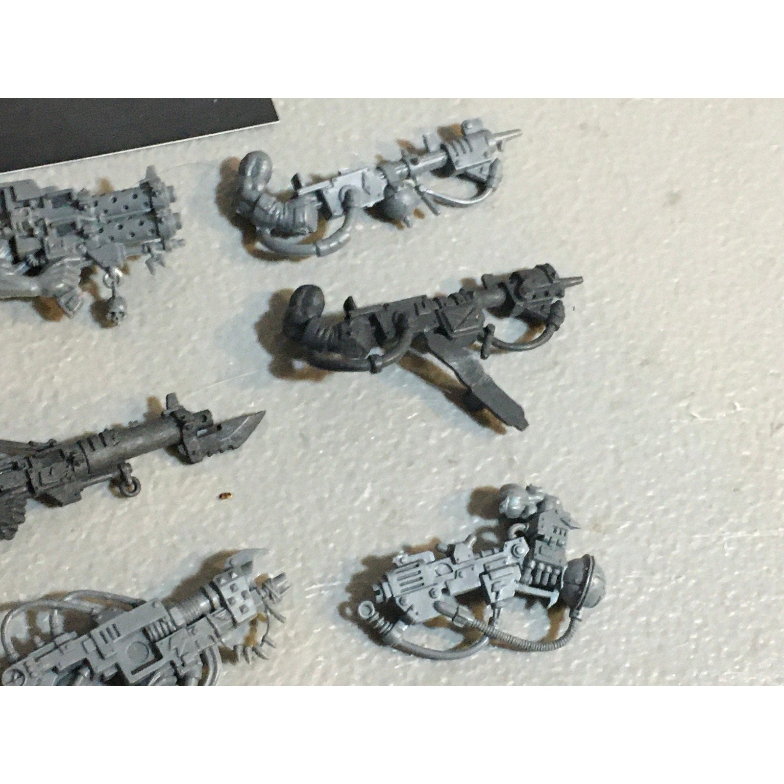 A33566 WARHAMMER 40K SPACE ORKS BITS LOT LOOTA BURNA ARMS GW GAMES WORKSHOP