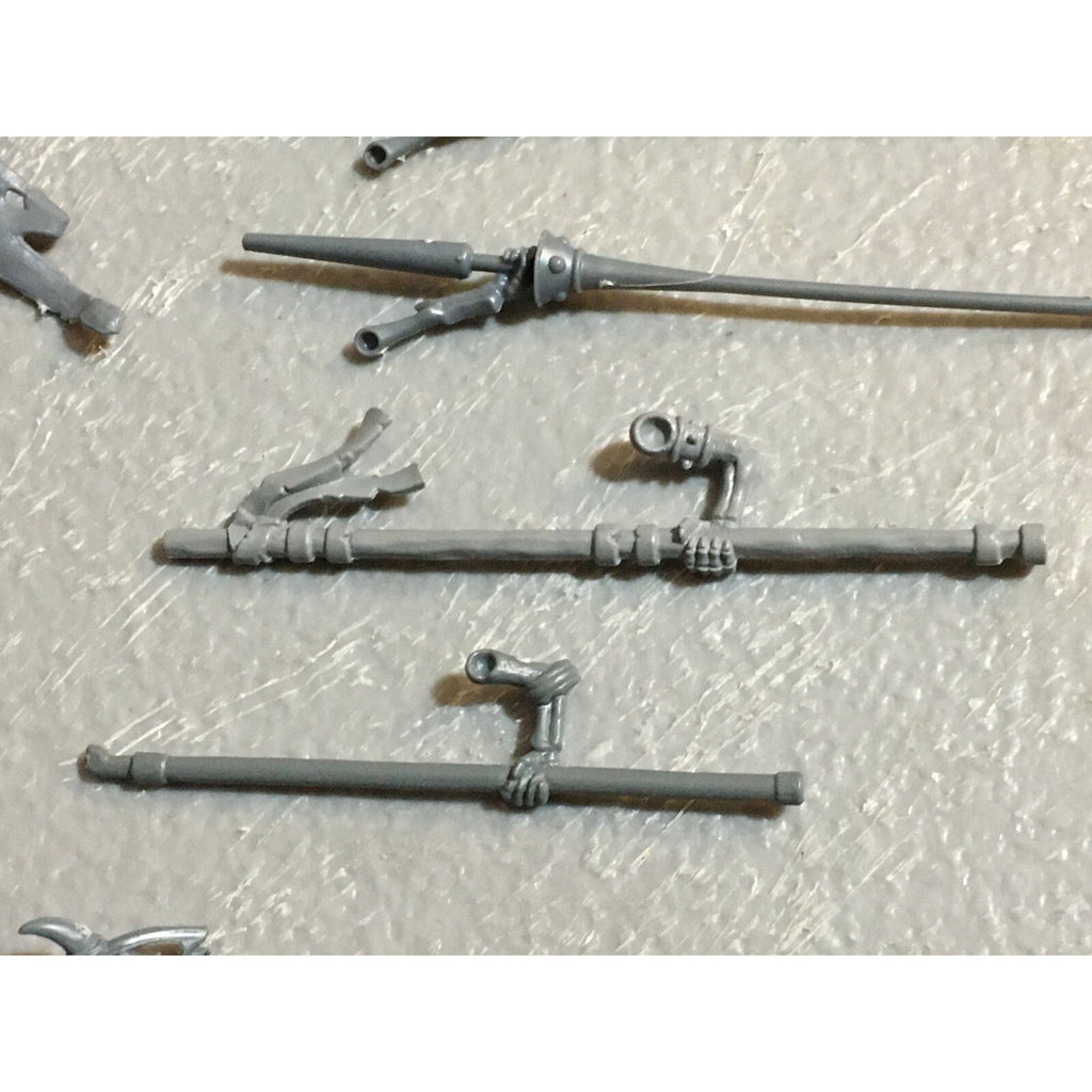 A23425 WARHAMMER FANTASY VAMPIRE COUNTS BITS LOT SKELETON WIGHT MIXED HEADS ARMS